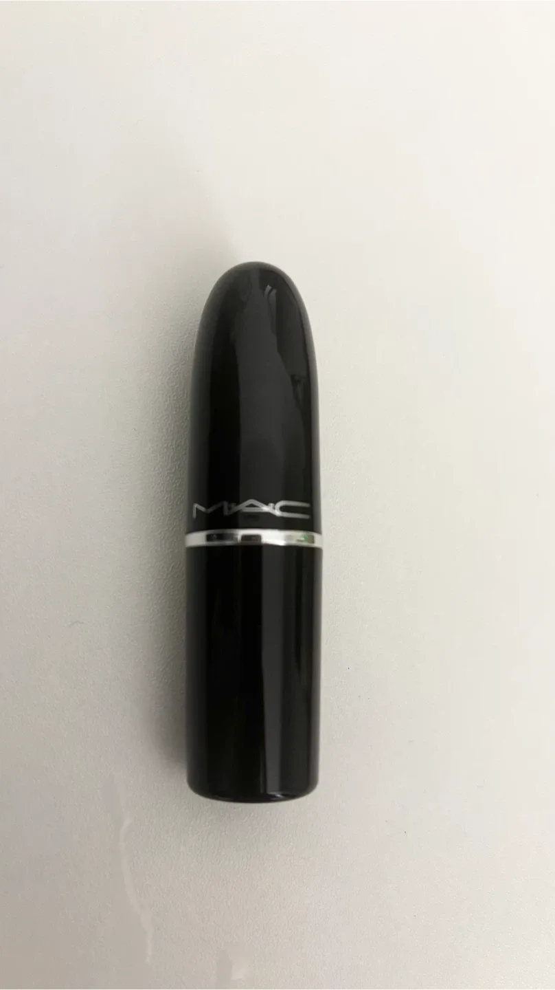 MAC Cockney Lustreglass Lipstick thumbnail