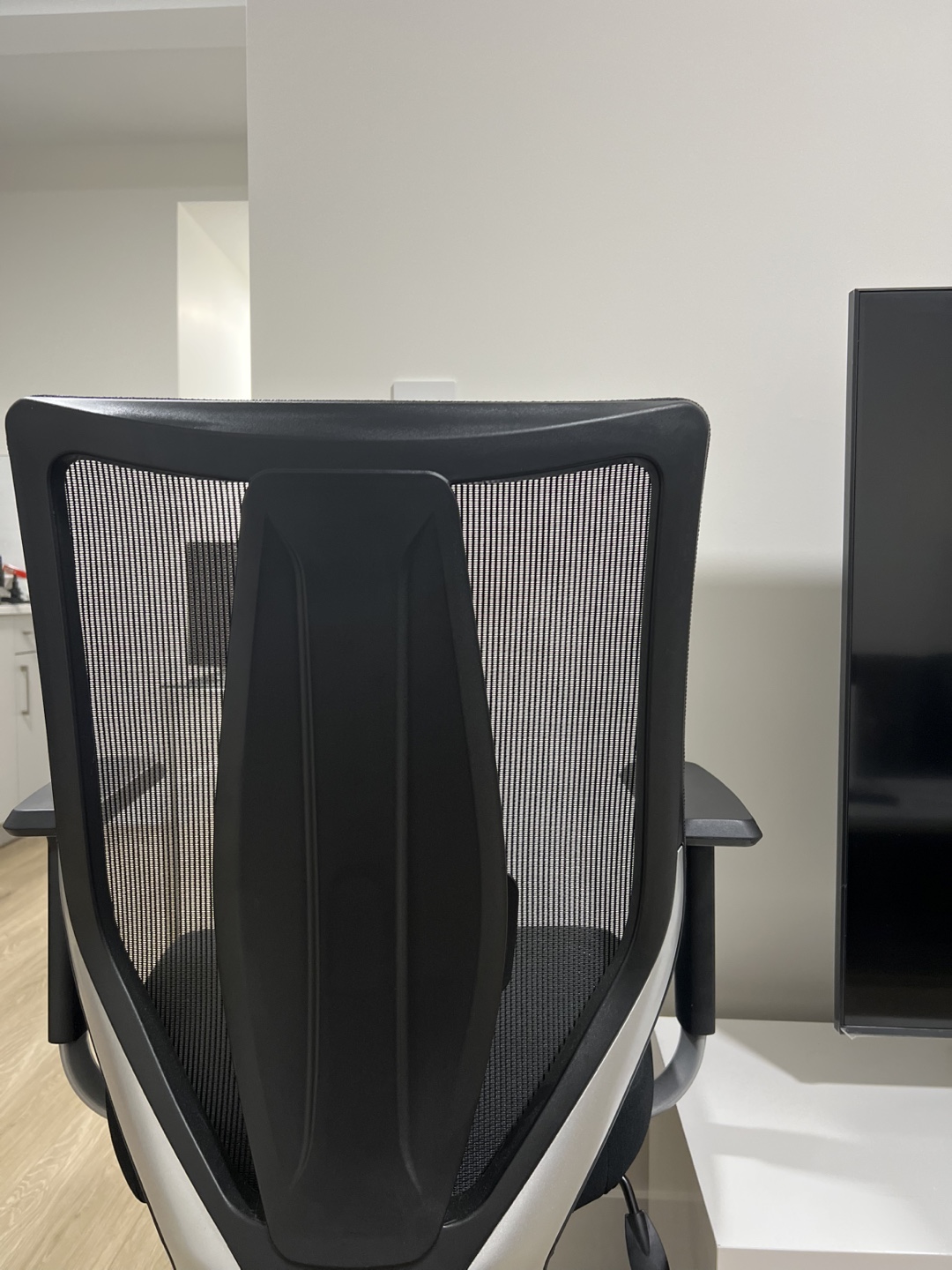 Office Chair - photo 2
