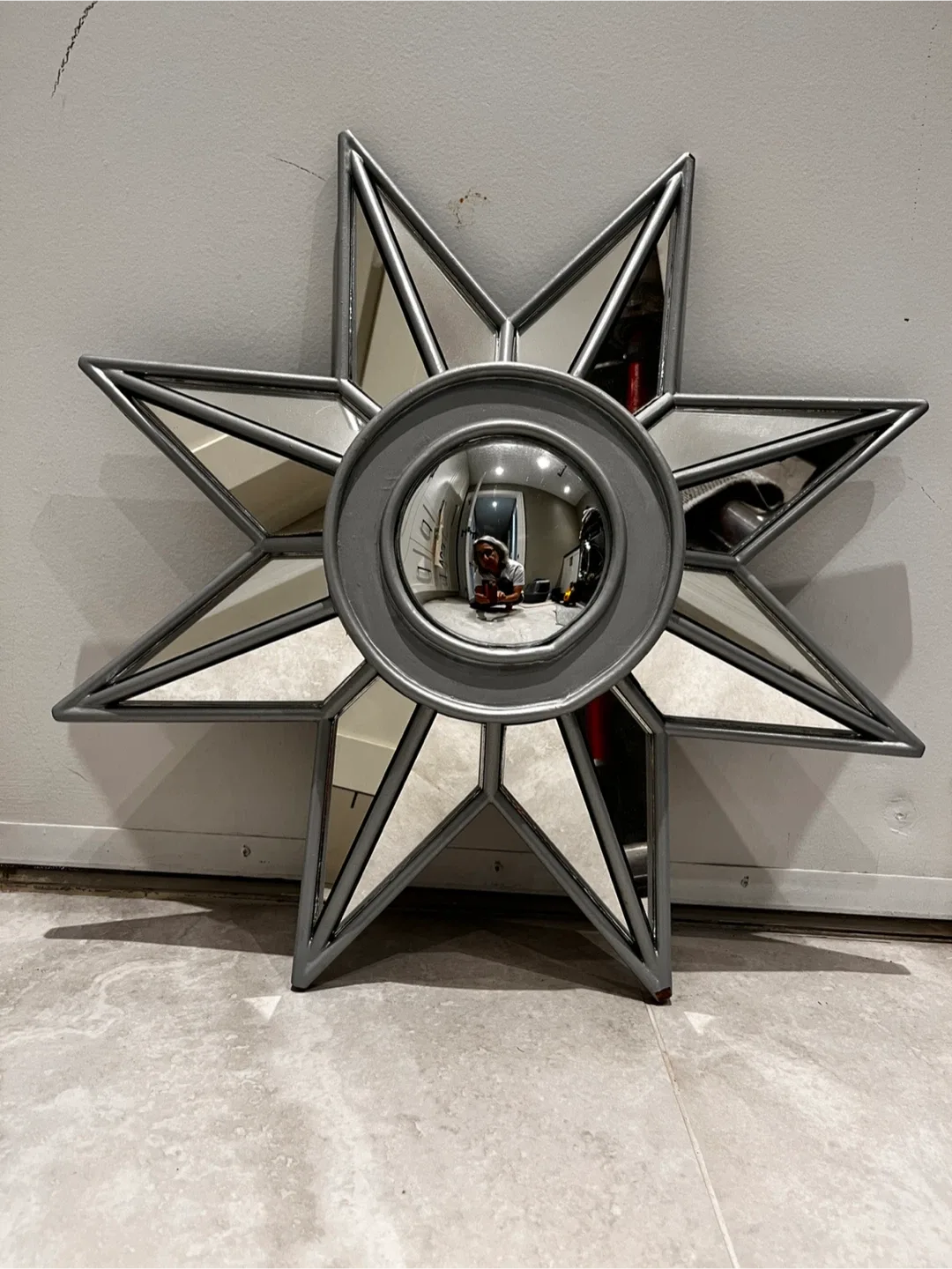 Star Shaped Wall Mirror thumbnail