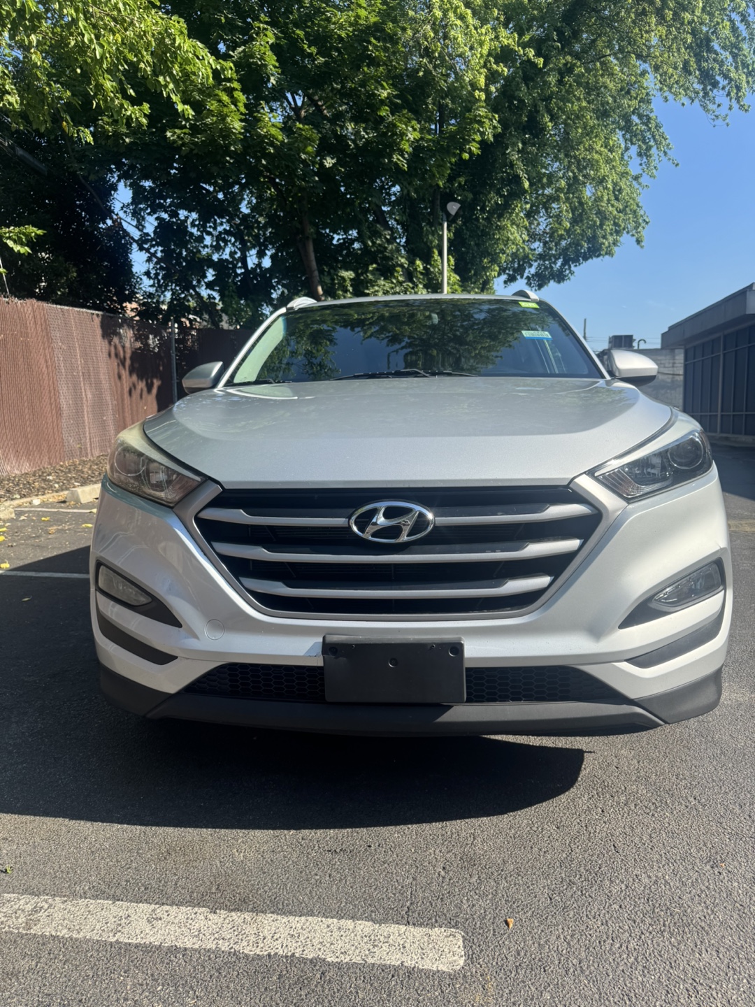 2017 Hyundai Tucson - Silver SUV