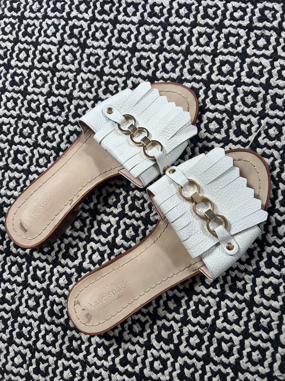 Kate Spade White Leather Sandals - Size 7M