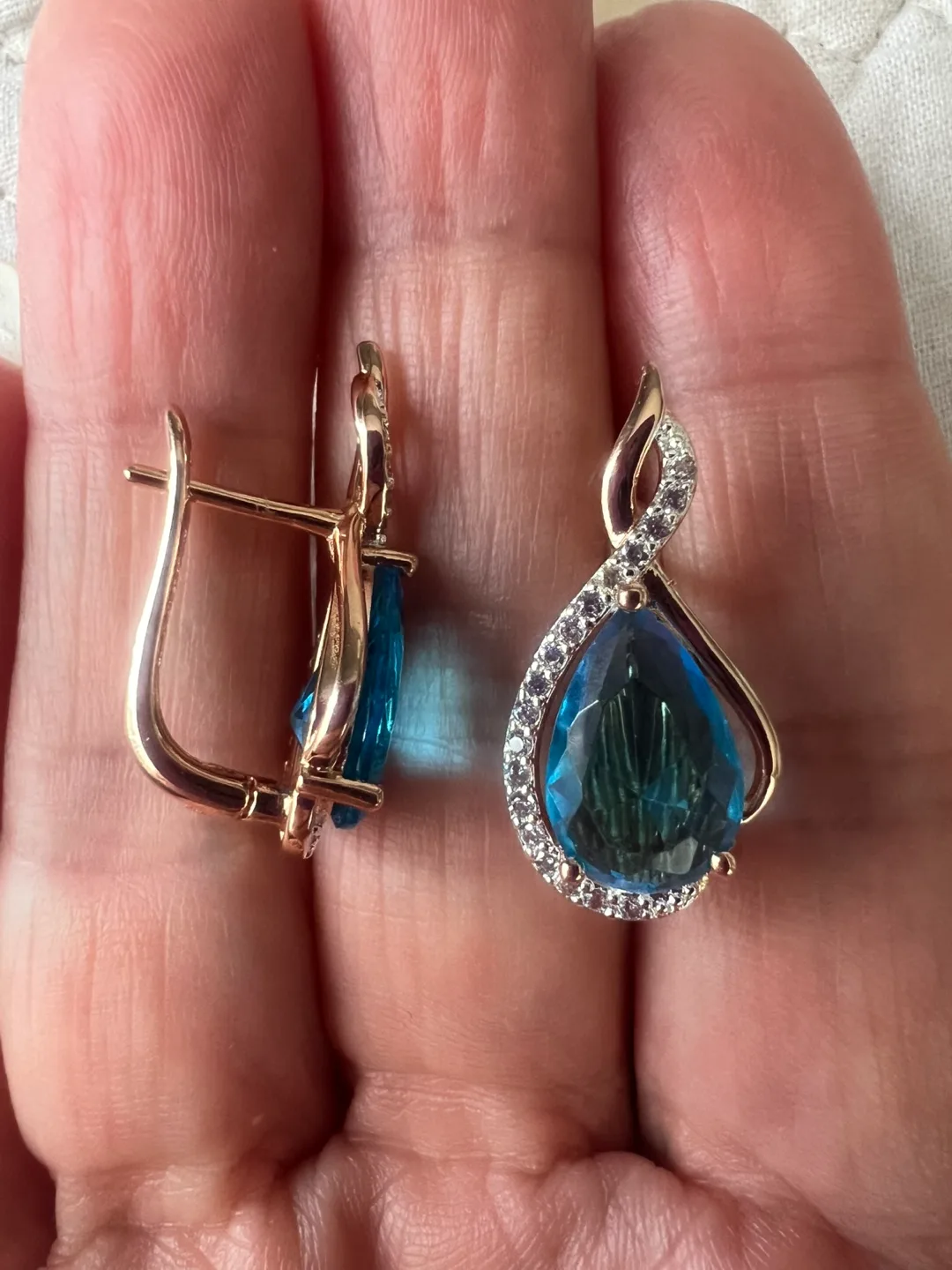 14k blue topaz earrings