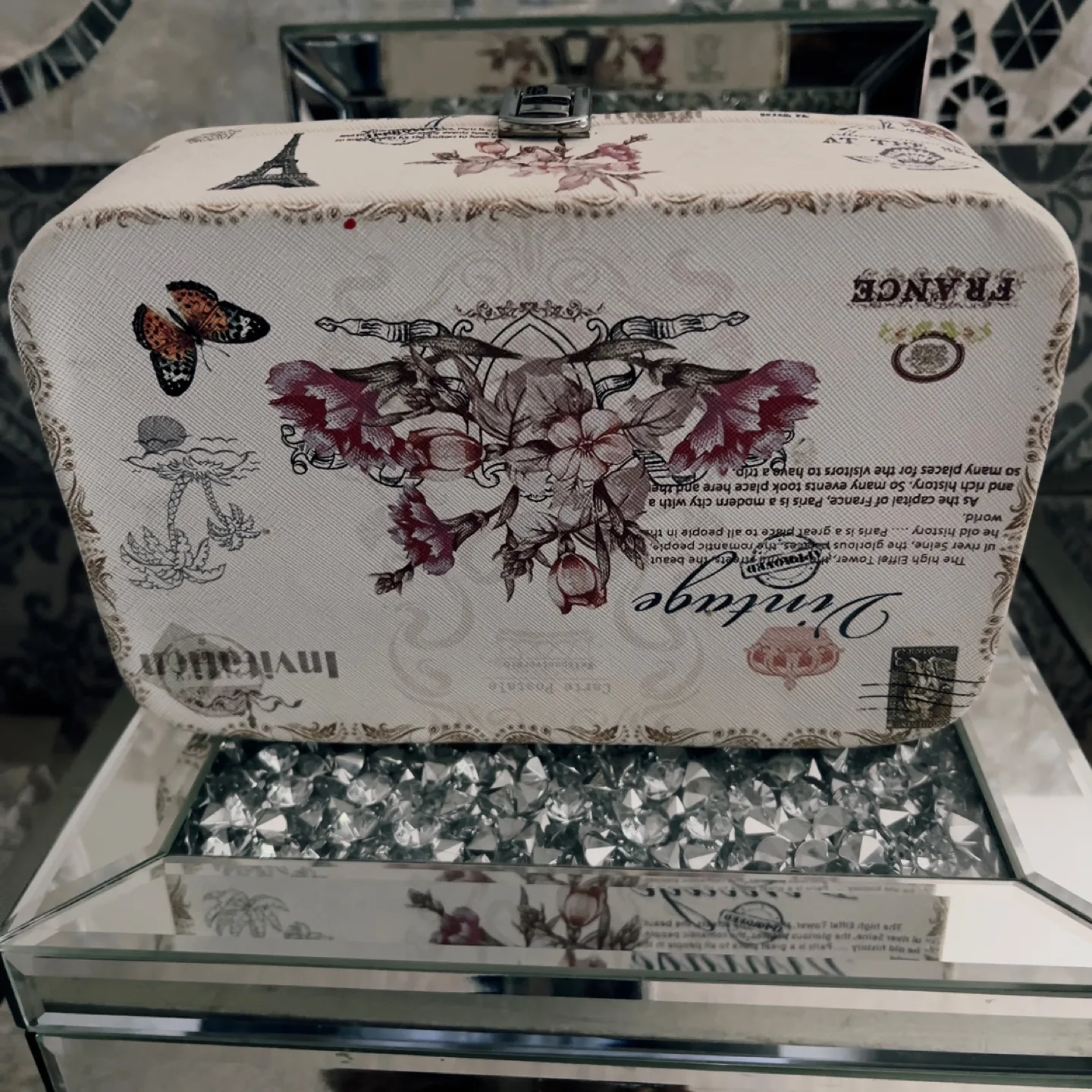 Vintage Invitation Jewelry Box image indicator(4)