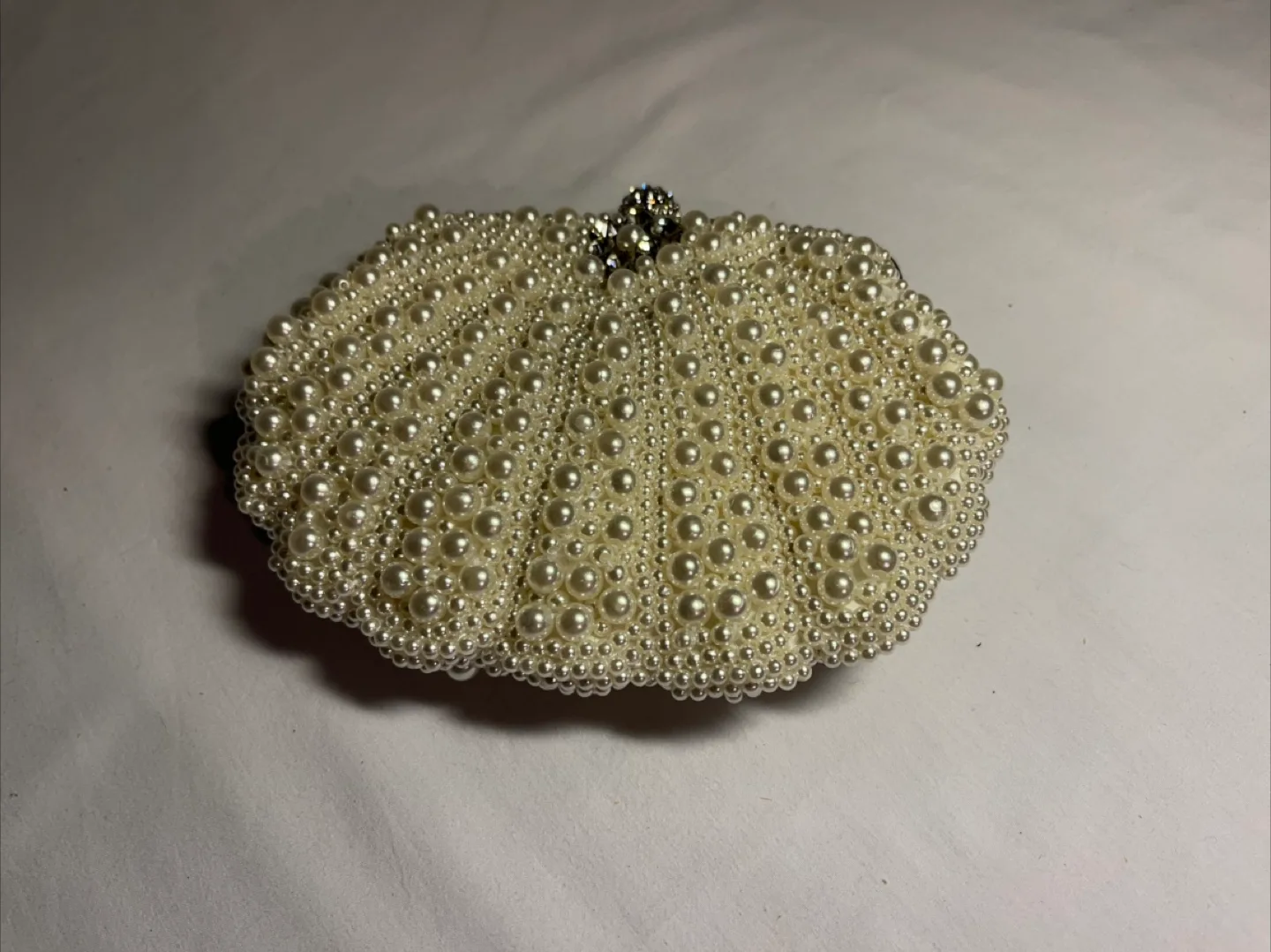 Pearl Beaded Clutch Bag image indicator(5)