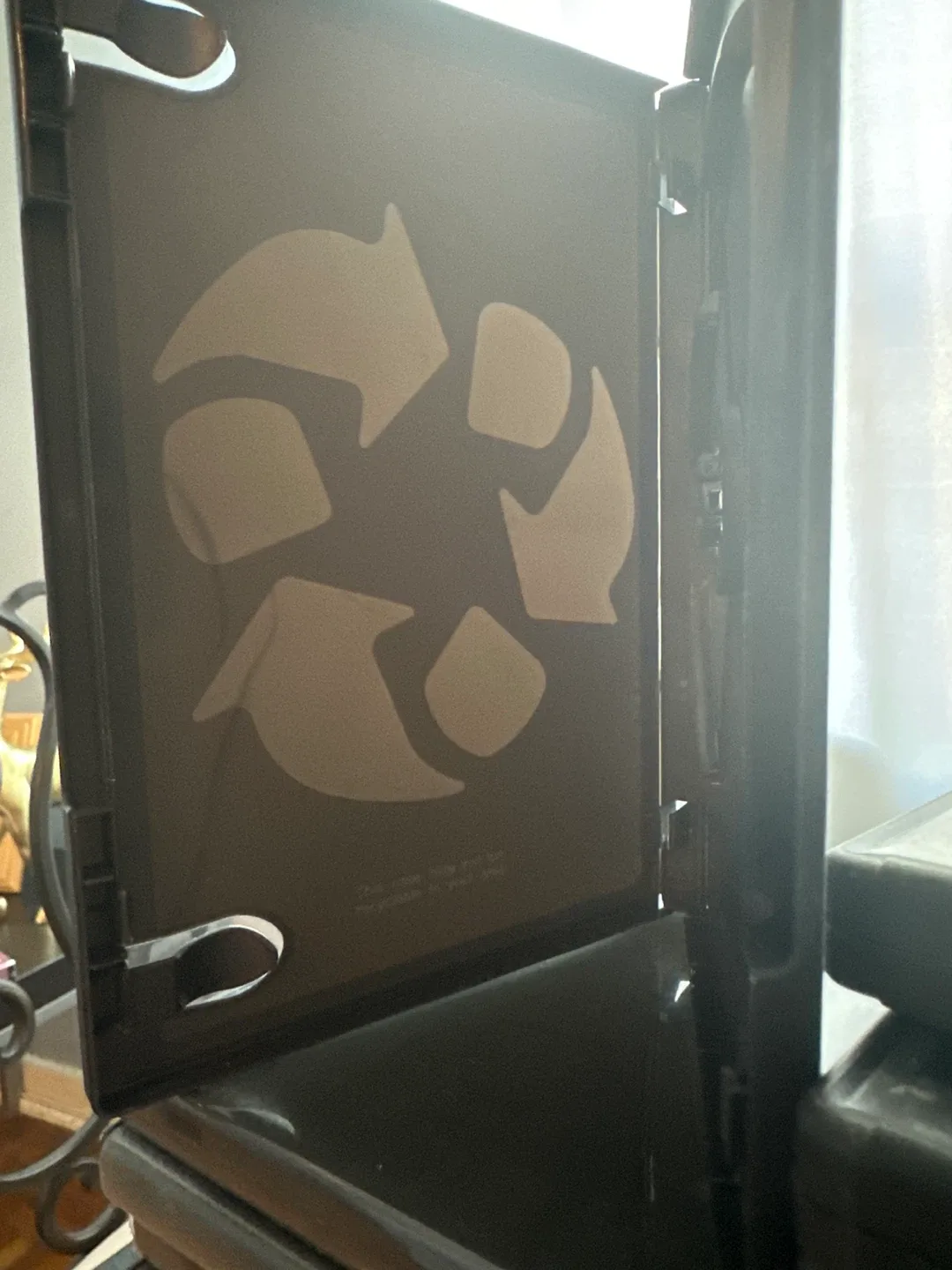 DVD Cases - Lot of empty dvds cases image indicator(2)