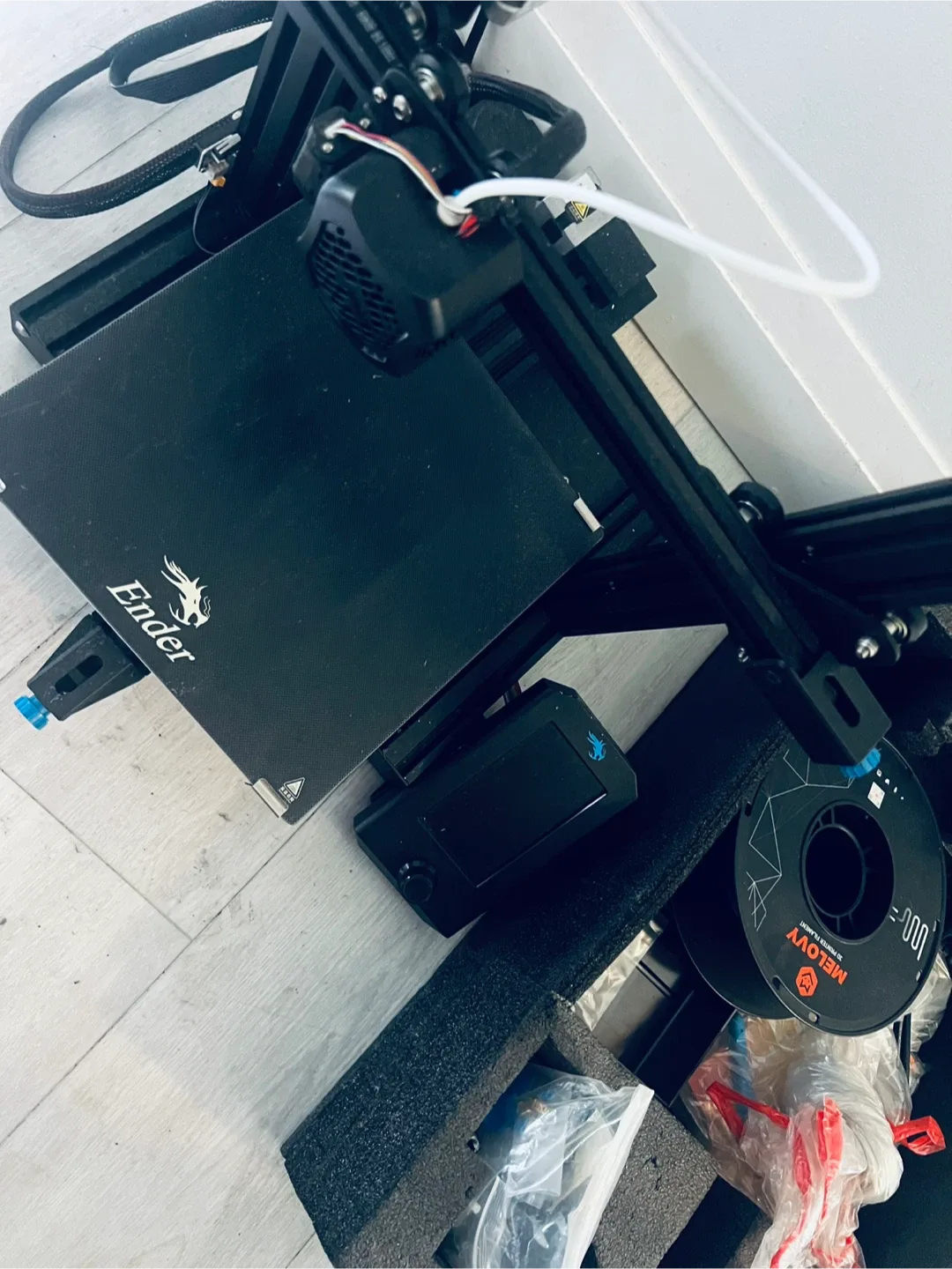 Ender 3D Printer - Great Condition image indicator(3)