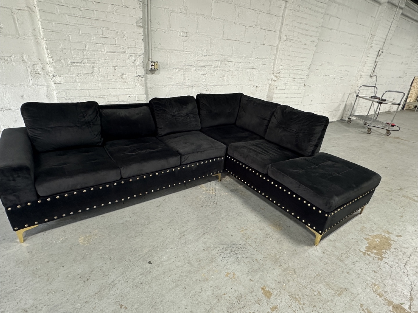 Black Velvet Sectional Sofa with Ottoman - photo 5