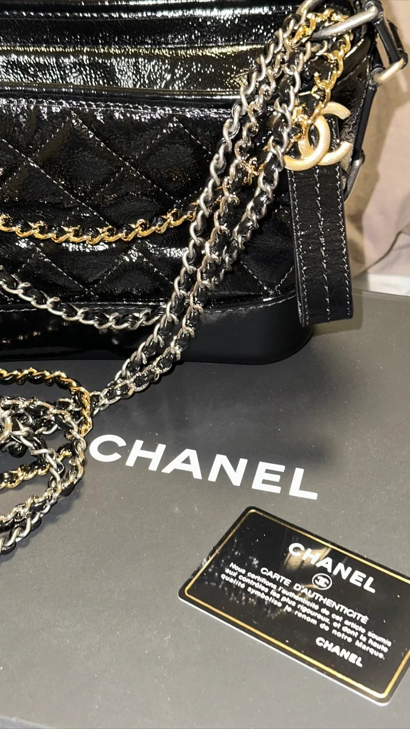 Chanel Black Patent Leather Small Gabrielle Hobo Bag image indicator(4)
