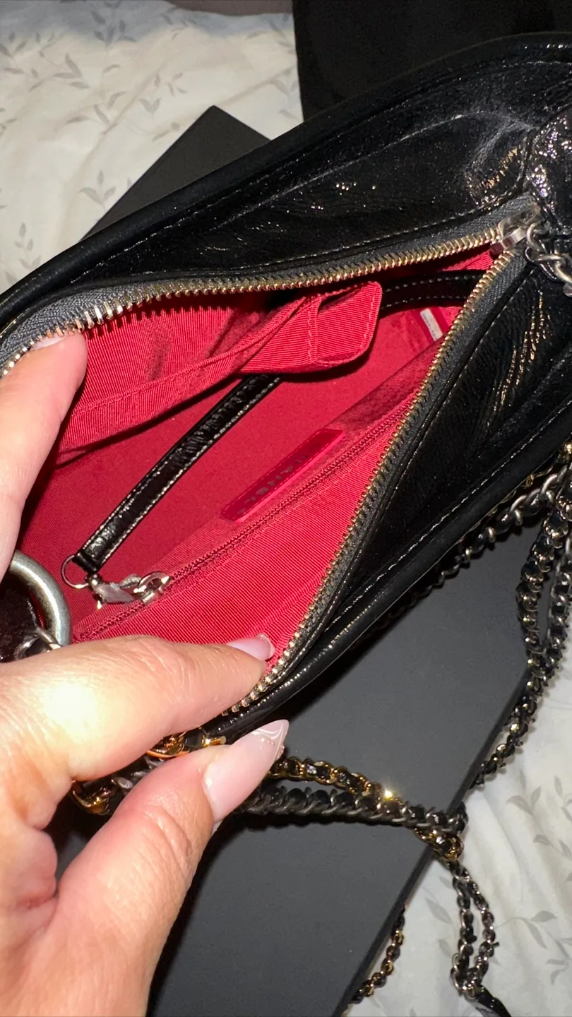 Chanel Black Patent Leather Small Gabrielle Hobo Bag image indicator(3)