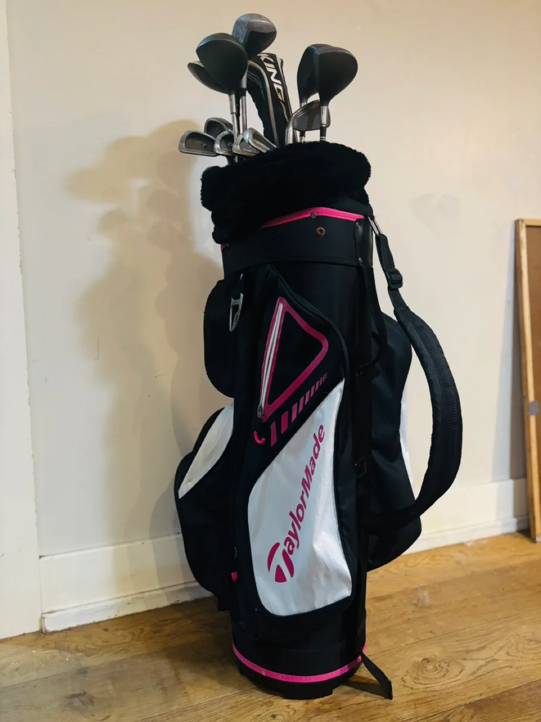 Golf Club Set with TaylorMade Bag
