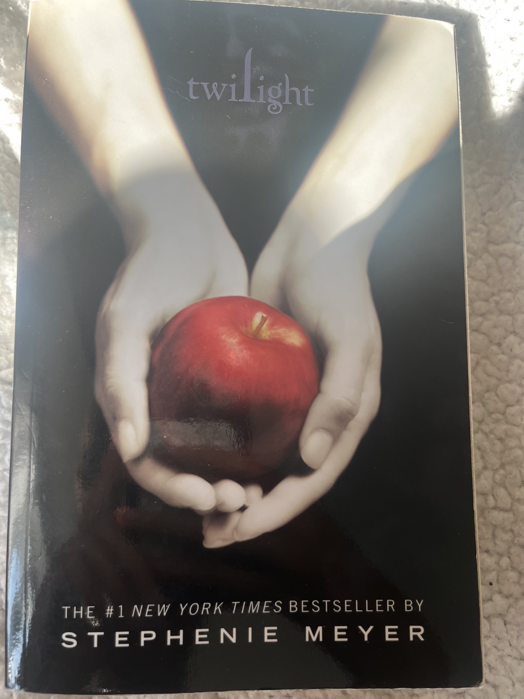Twilight by Stephenie Meyer - photo 2