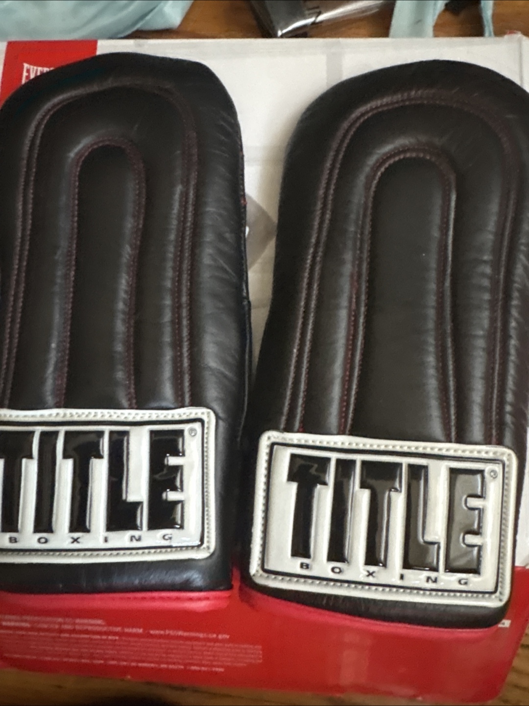 TITLE Boxing Punch Mitts - Black/Red