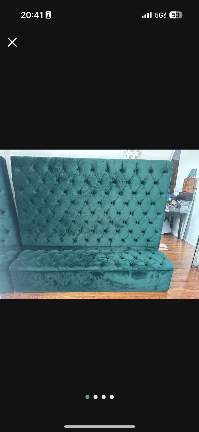 Green Tufted Banquette bed - photo 2