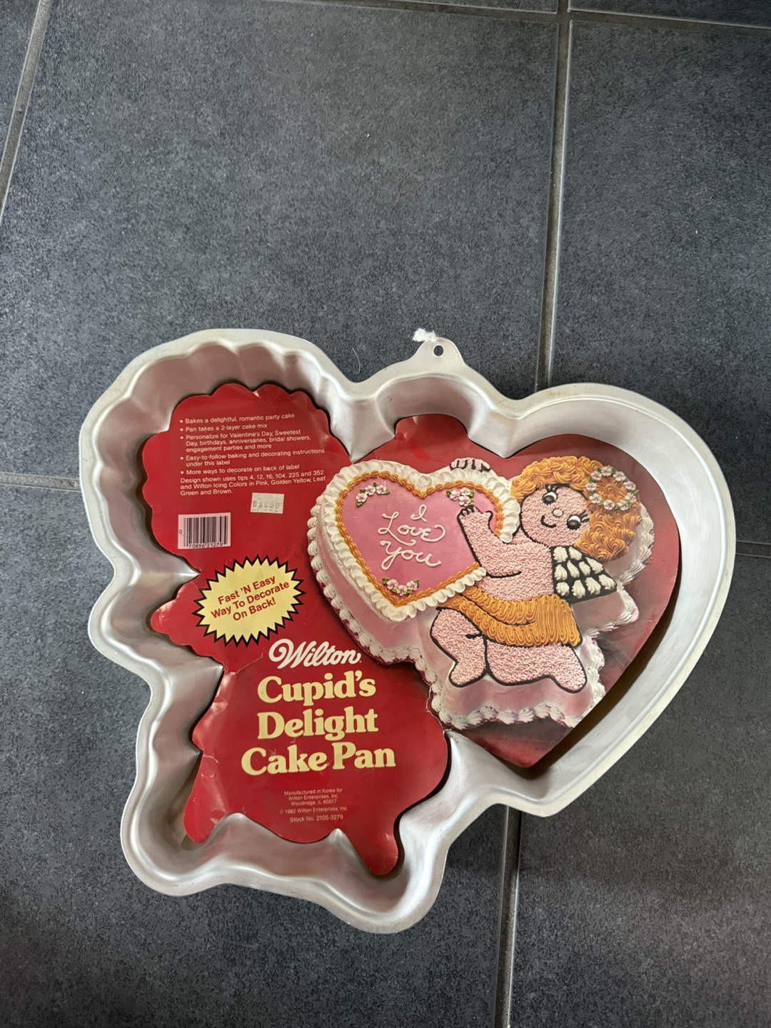 Wilton Cake Pans - Rudolph, Cupid, Skeleton - photo 2