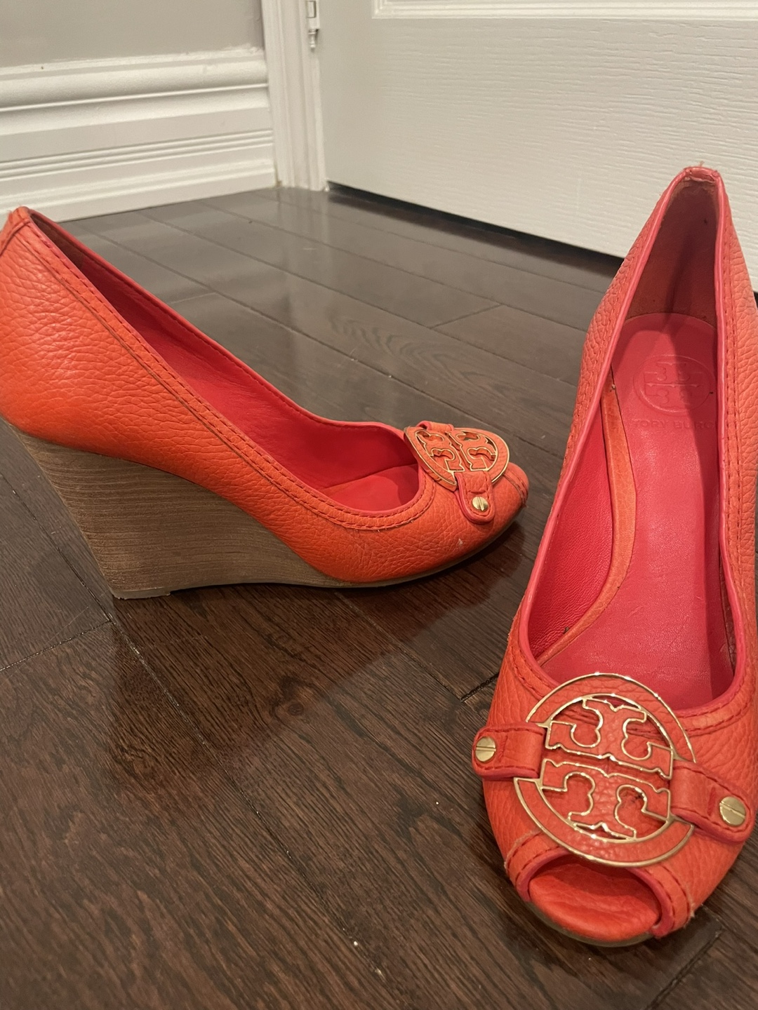 Tory Burch Orange Wedge Heel Shoes - photo 2
