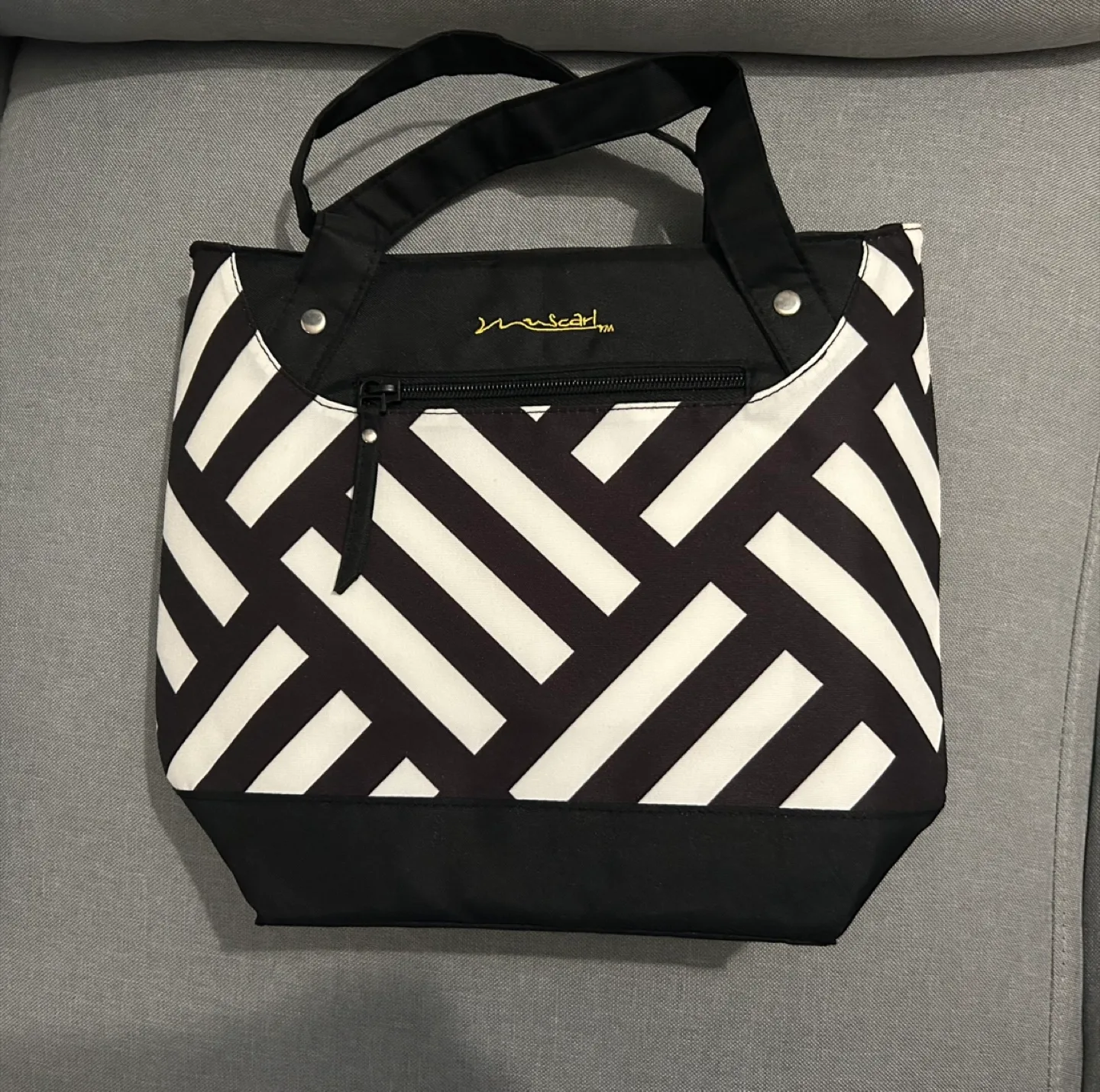 Thirty-One Thermal Zipper Tote lunch bag thumbnail