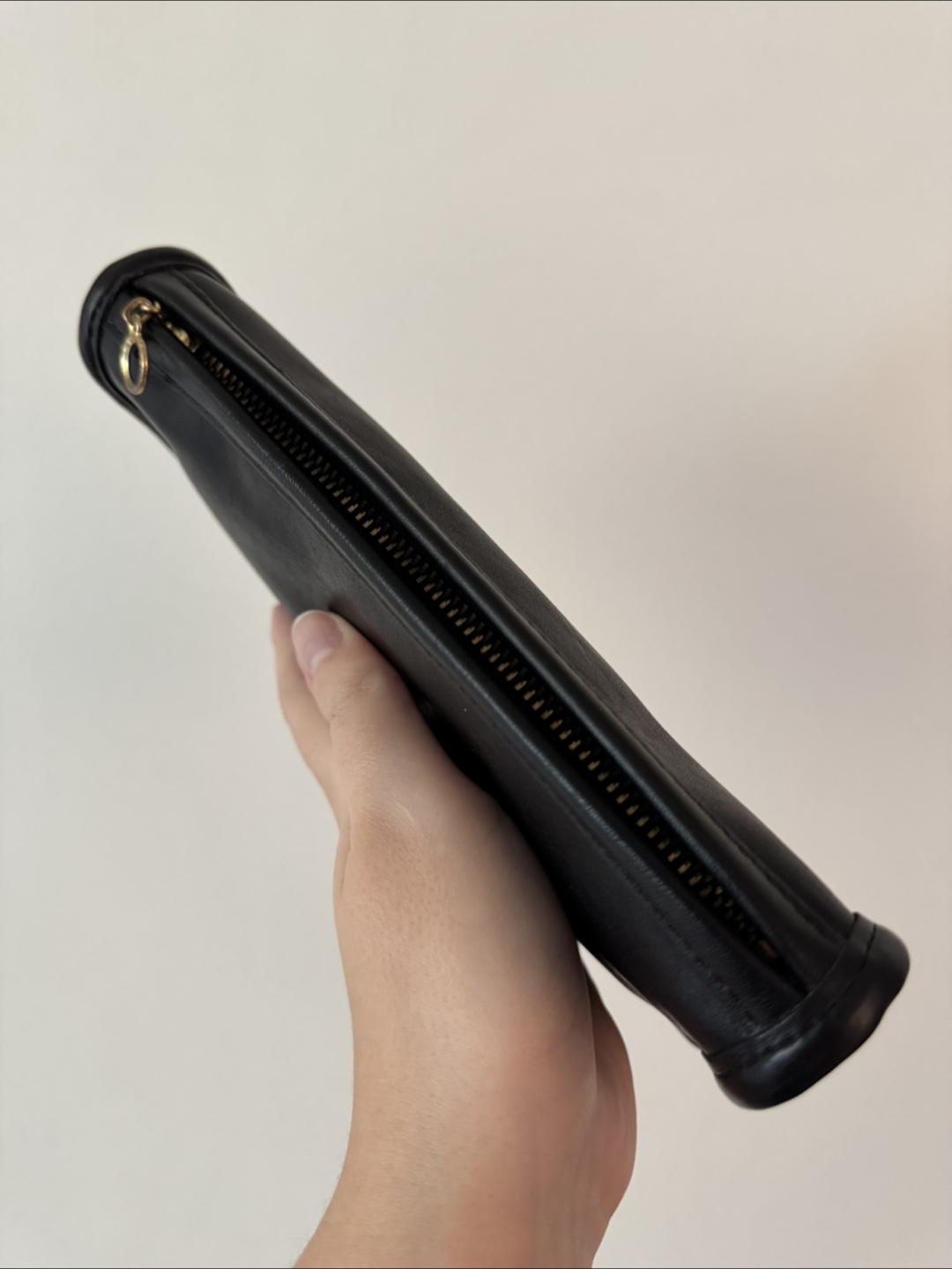 Vintage Coach Chunky Case - Black Leather - photo 4