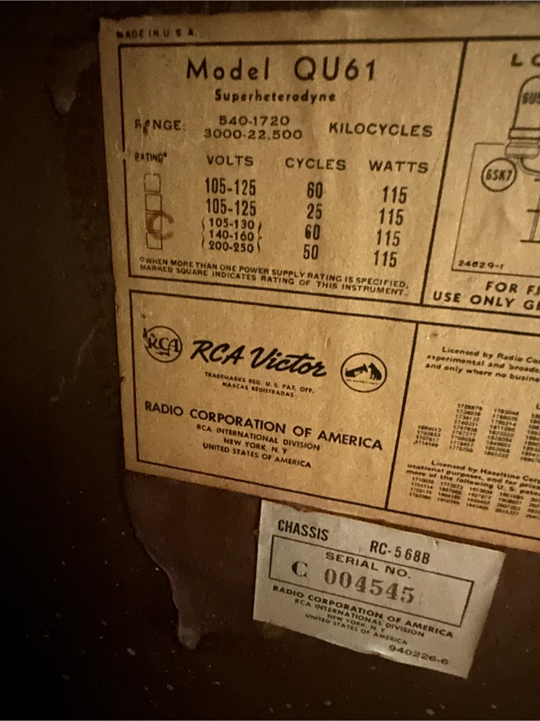 Vintage RCA Victor Superheterodyne Radio Model QU61 - photo 4
