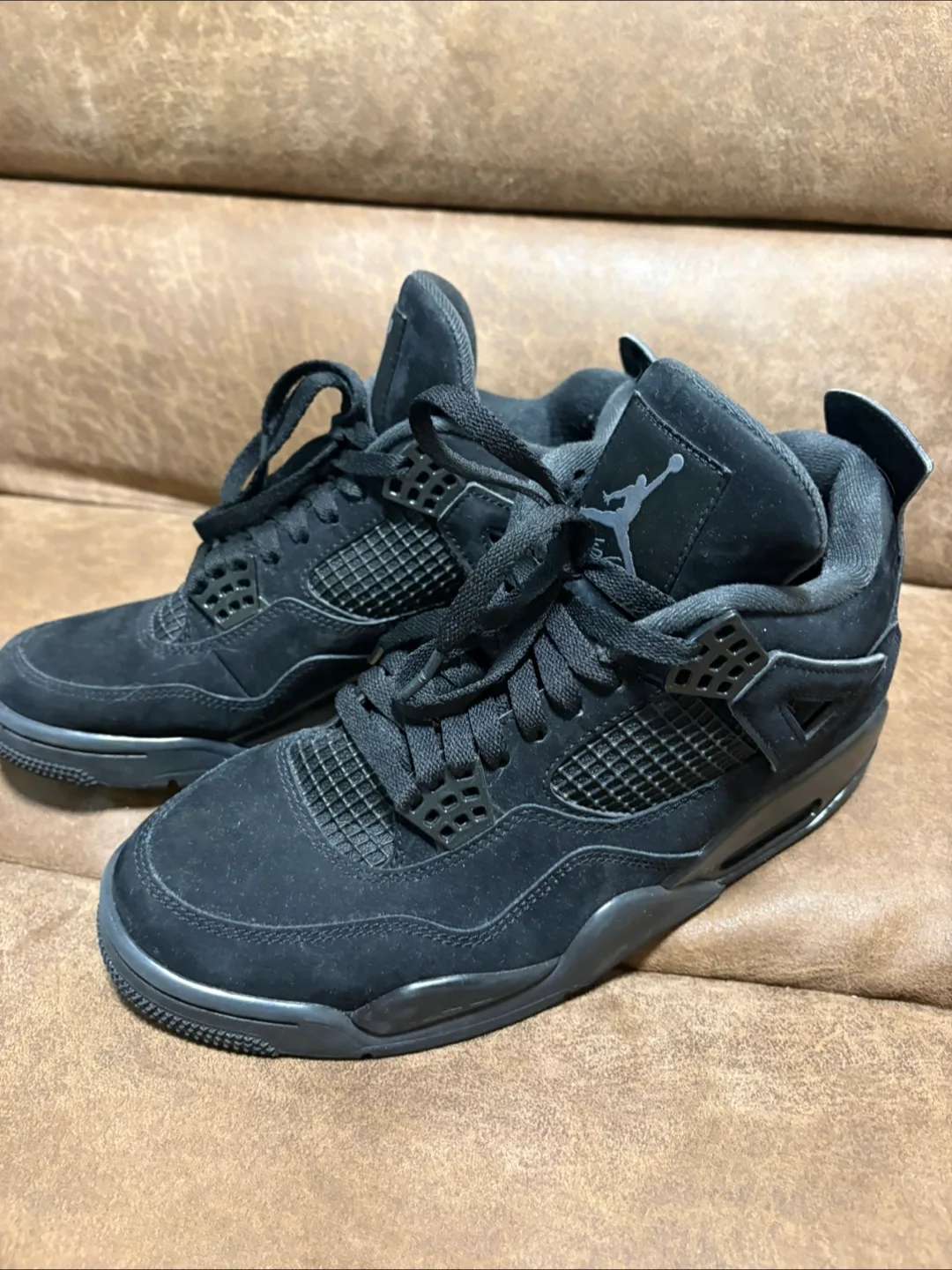 Air Jordan 4 Retro Black Cat thumbnail