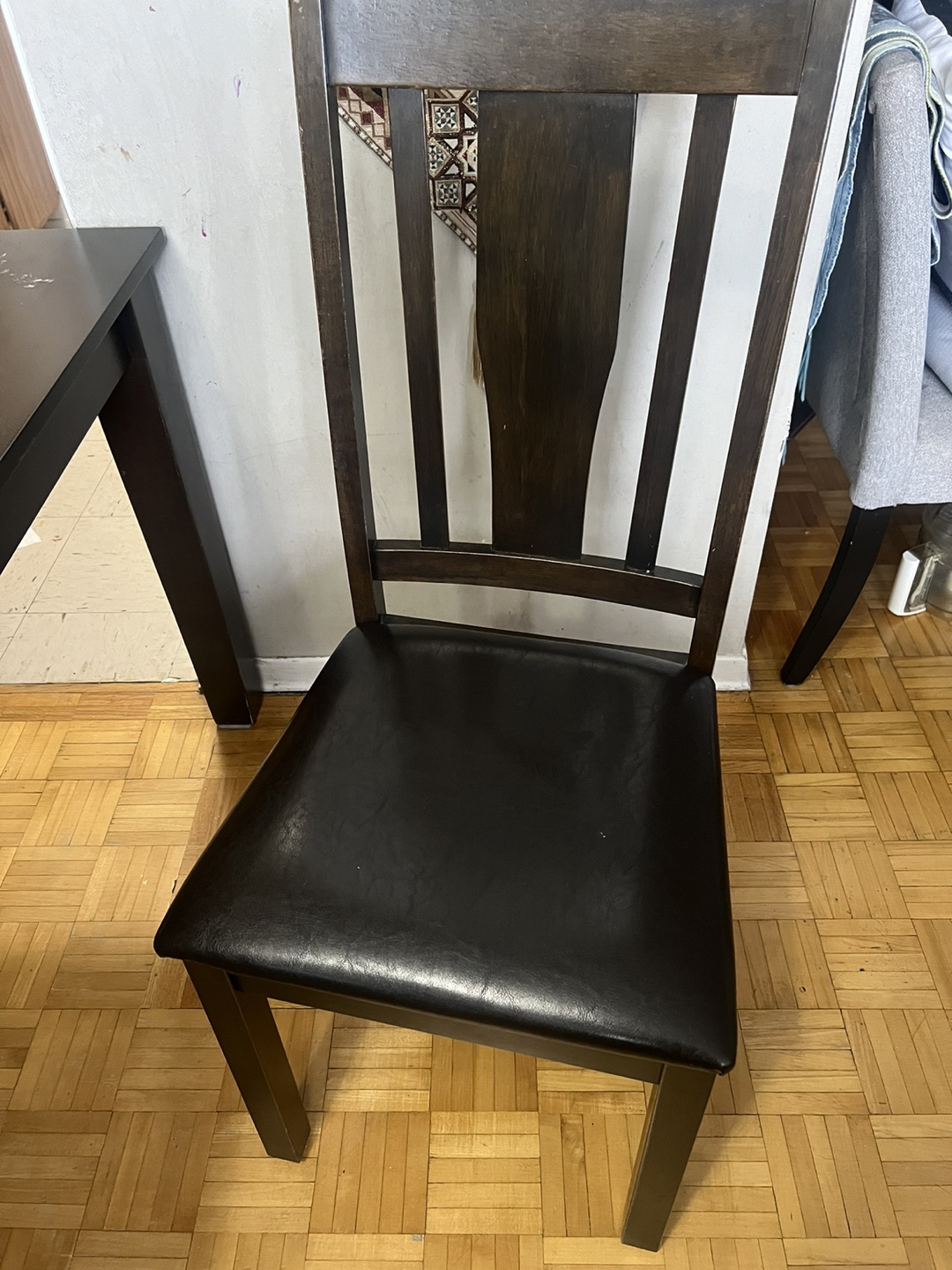 Dining Table and Chairs - photo 3
