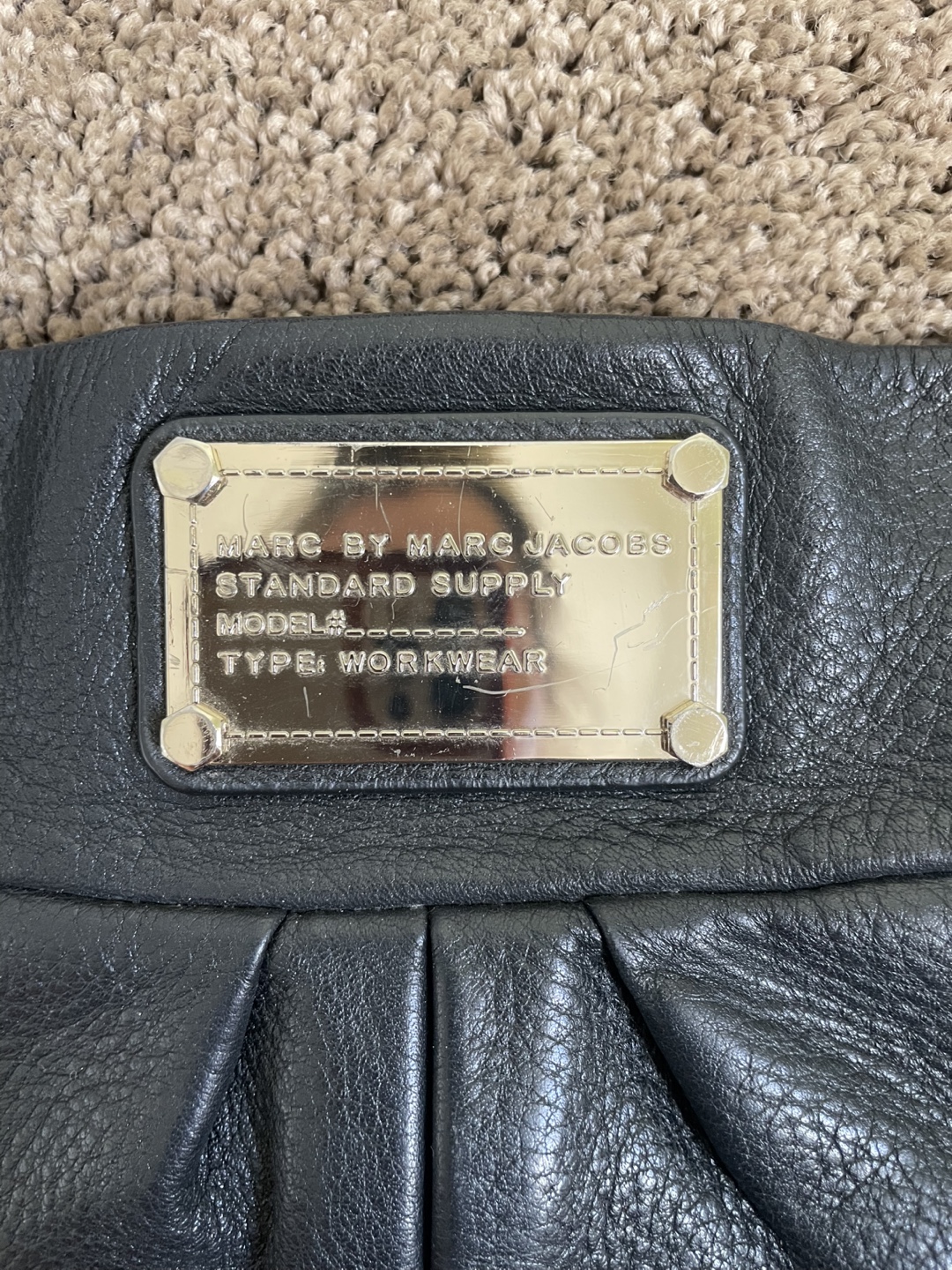 Marc by Marc Jacobs Standard Supply Black Leather Purse - photo 2