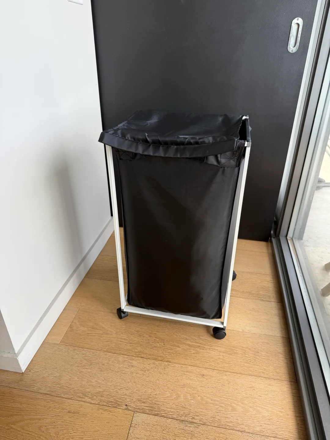IKEA Antonius Rolling Laundry Hamper - Black image indicator(3)