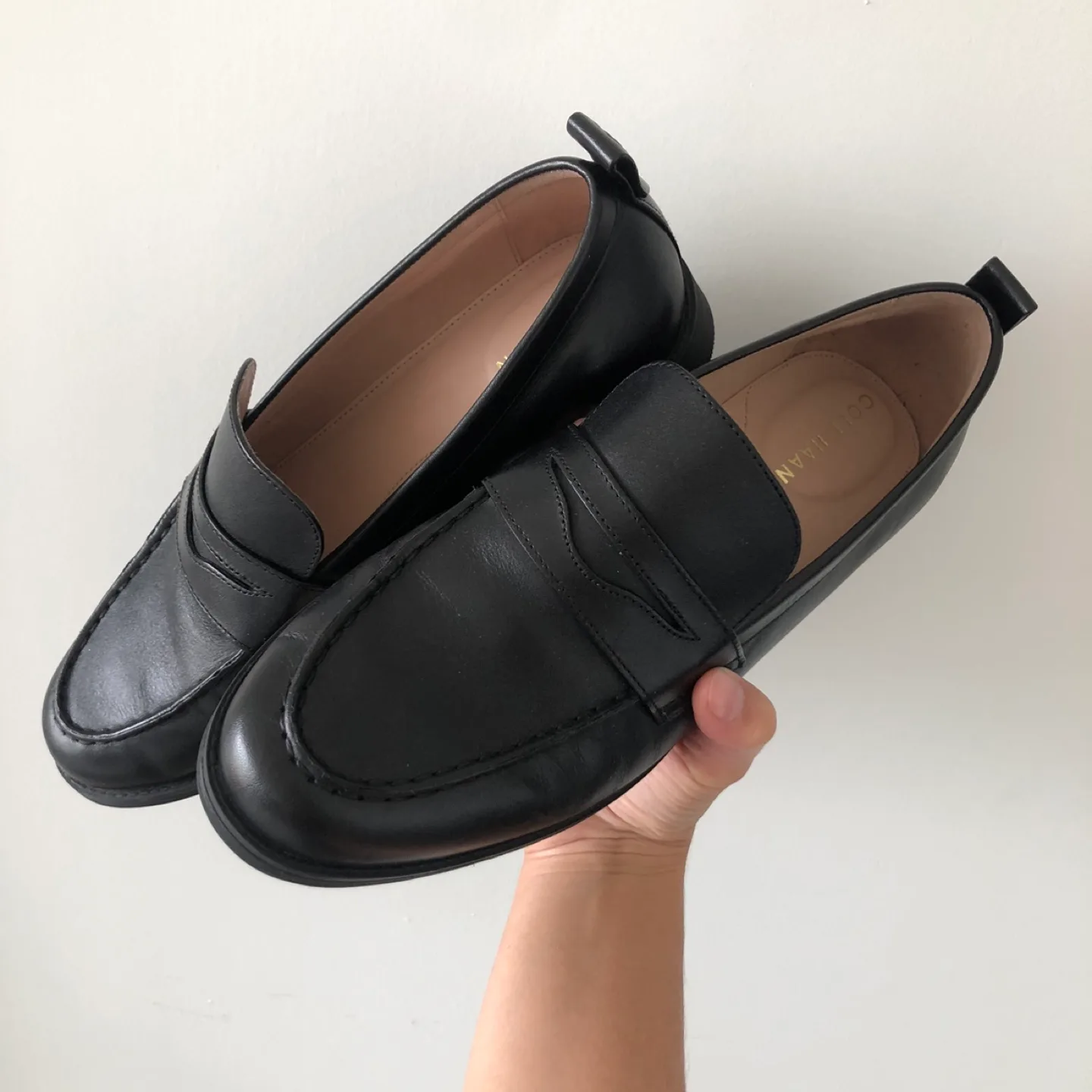 Cole Haan Black Leather Loafers - Size 8.5/9 - Women’s - BNWOT image indicator(7)