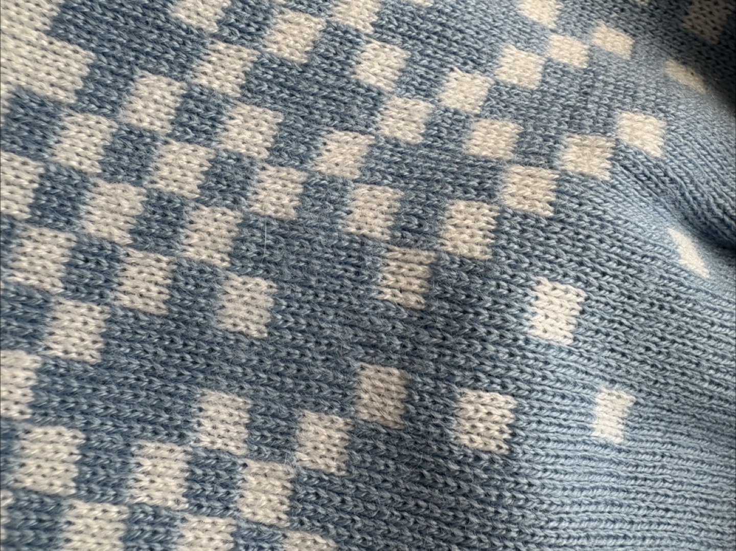 Pugs Gear Beanie - Blue & White Pattern - photo 5