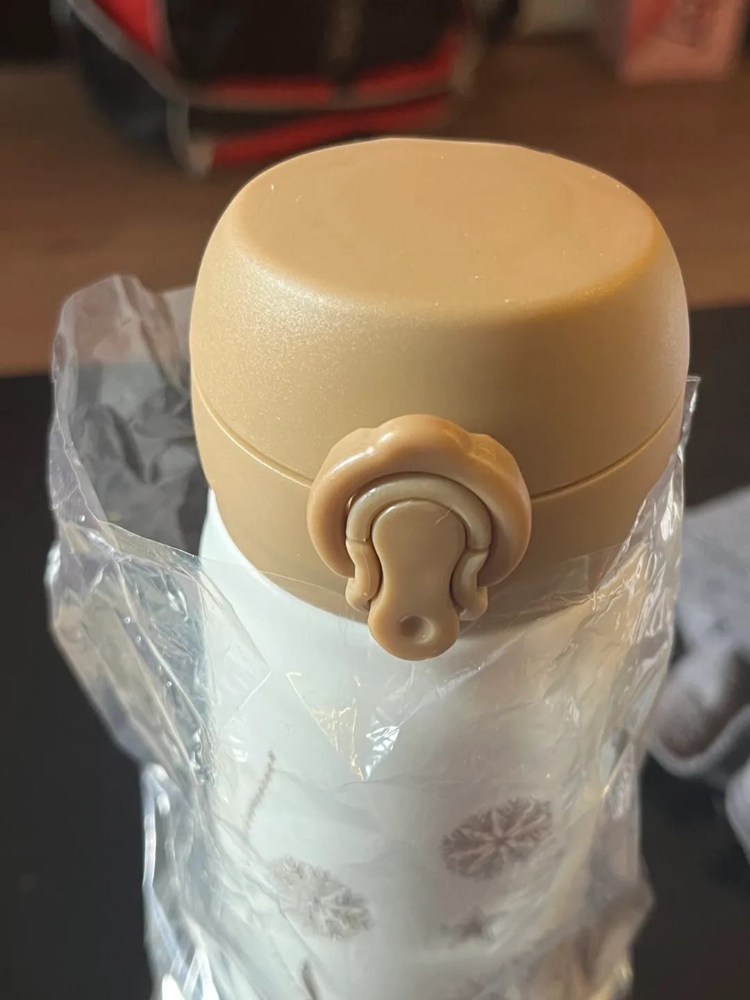 Ferrero Rocher Thermal Flask - Limited Edition image indicator(2)