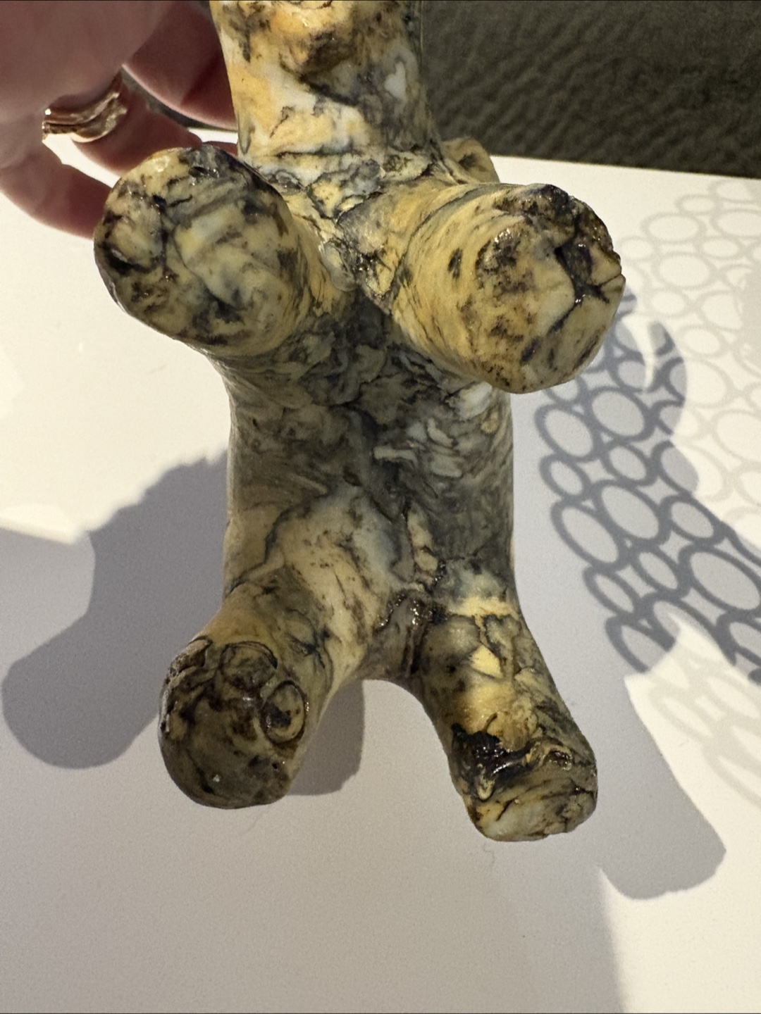 Vintage Elephant Figurine - Resin Carving - photo 2