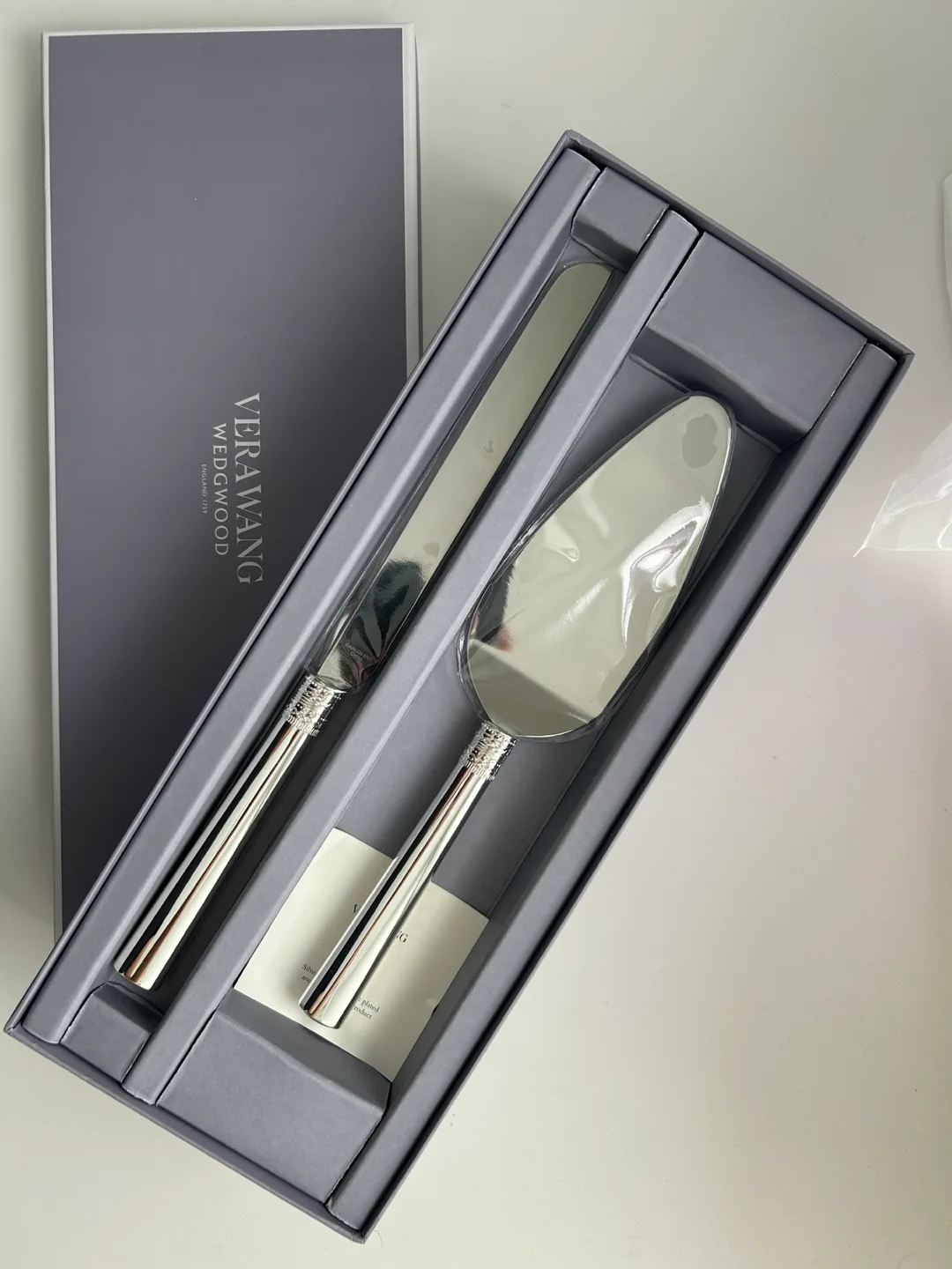 Vera Wang Wedgwood Cake Knife and Server Set thumbnail