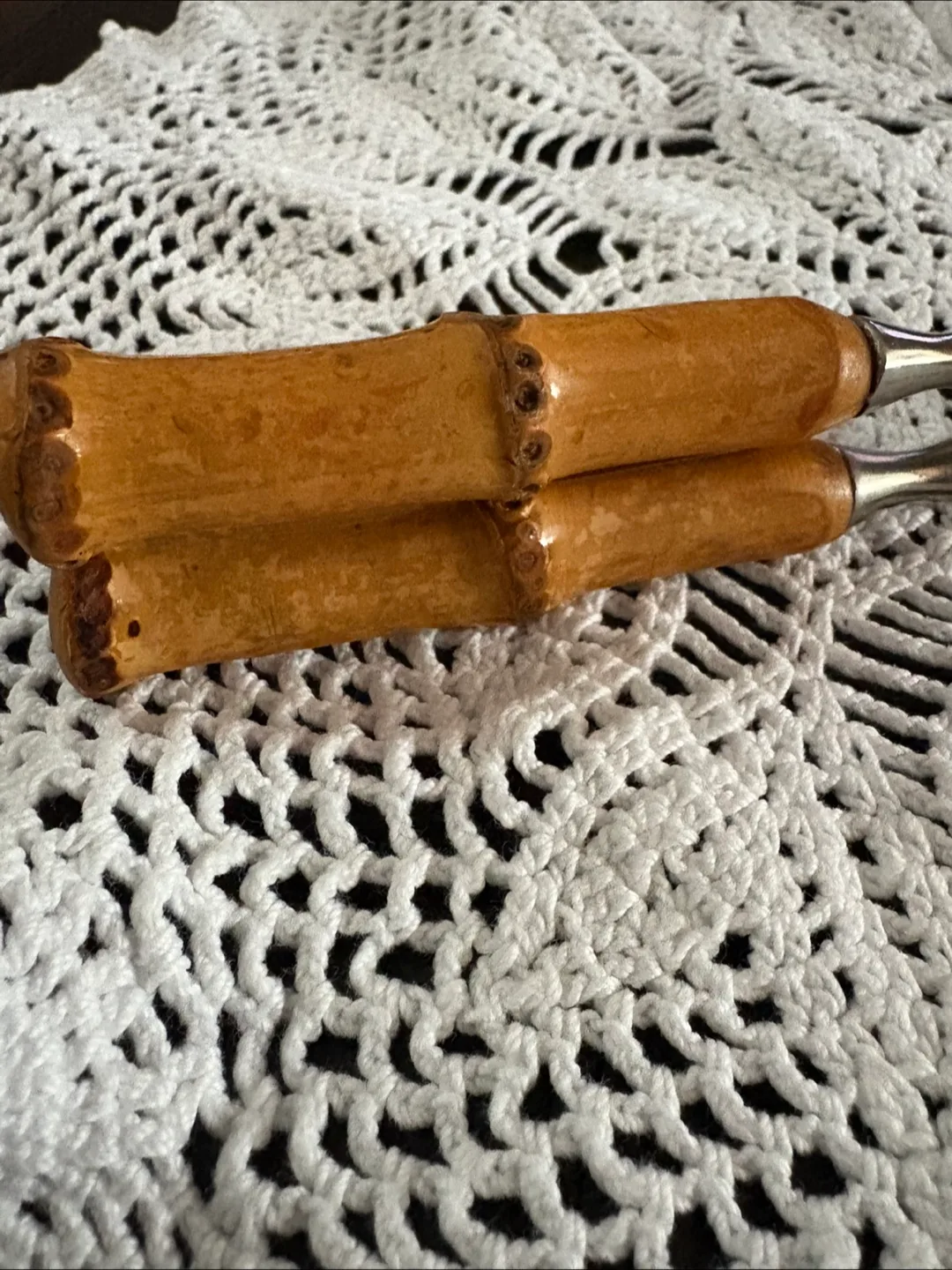 Vintage Nutcracker with Bamboo-Style Handles image indicator(3)