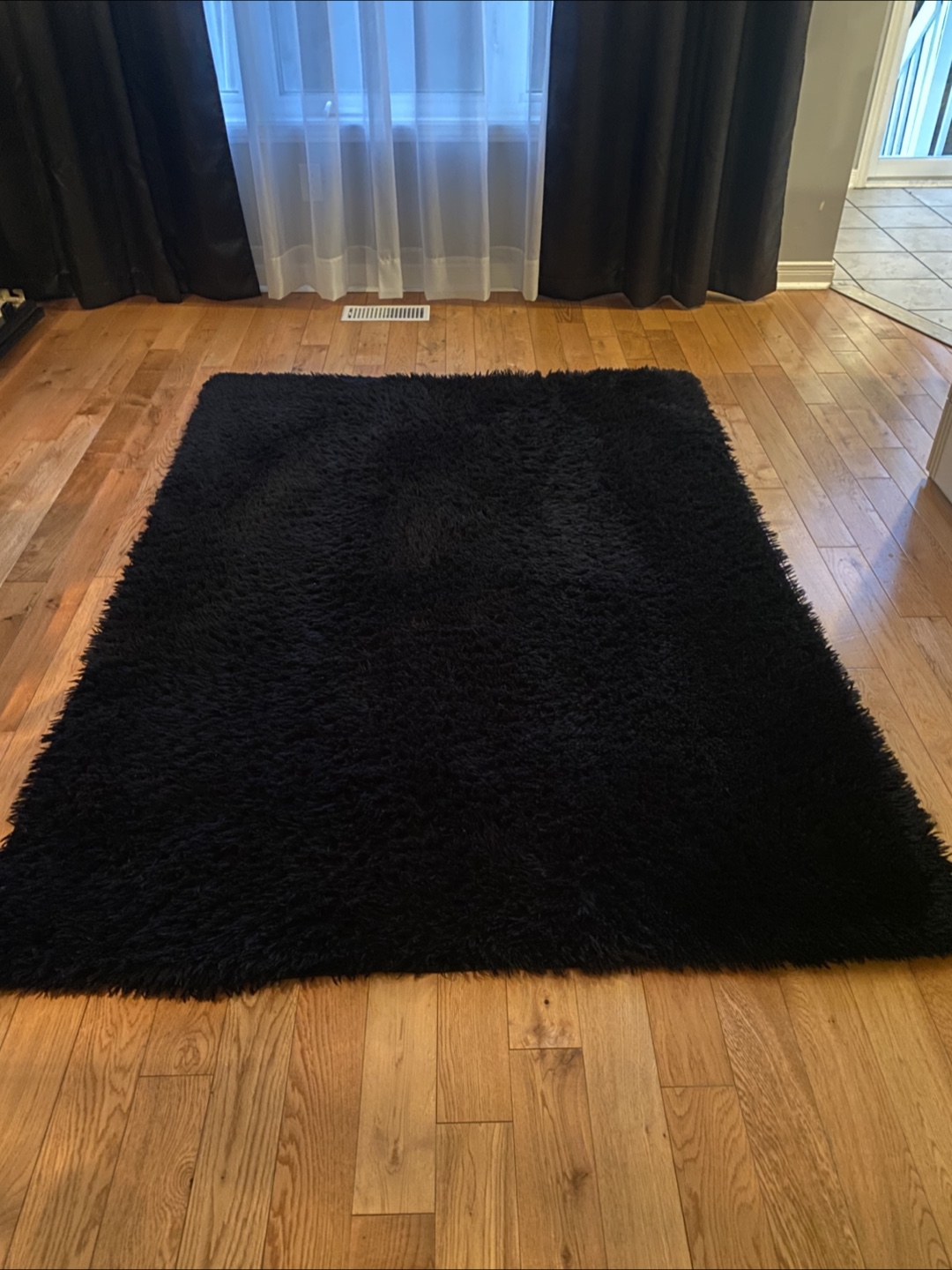Black Shag Rug - photo 2