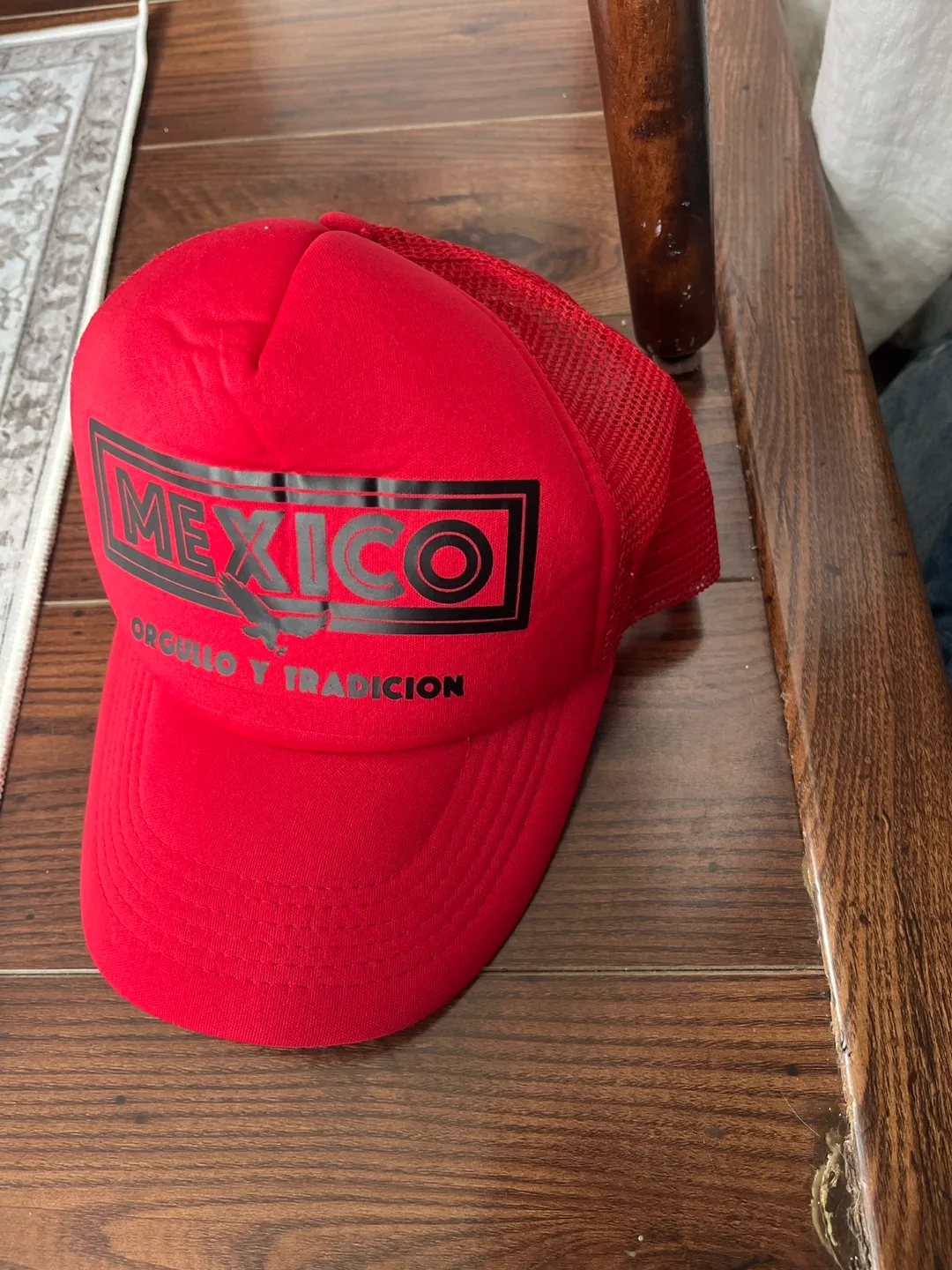 Red Mexico Hat thumbnail