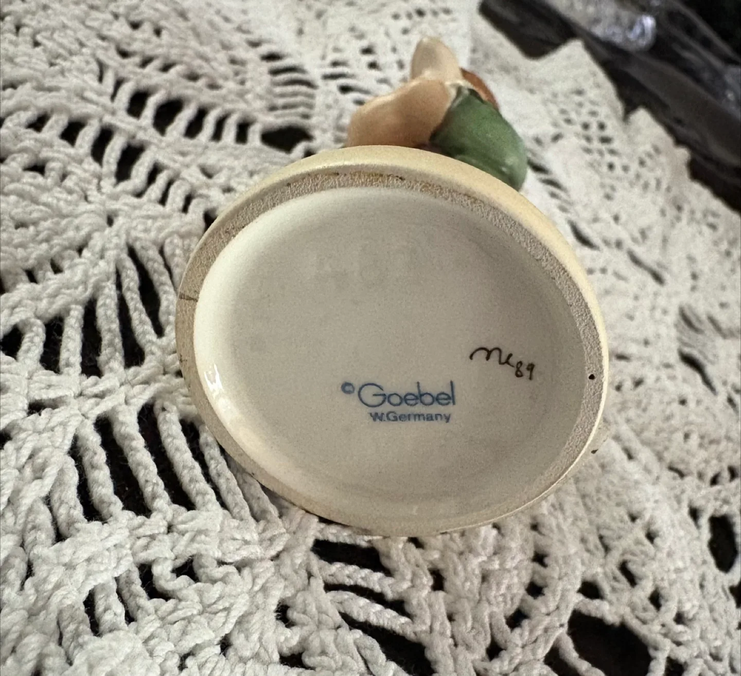 Vintage Goebel Hummel Figurine - Boy With Lamb image indicator(2)