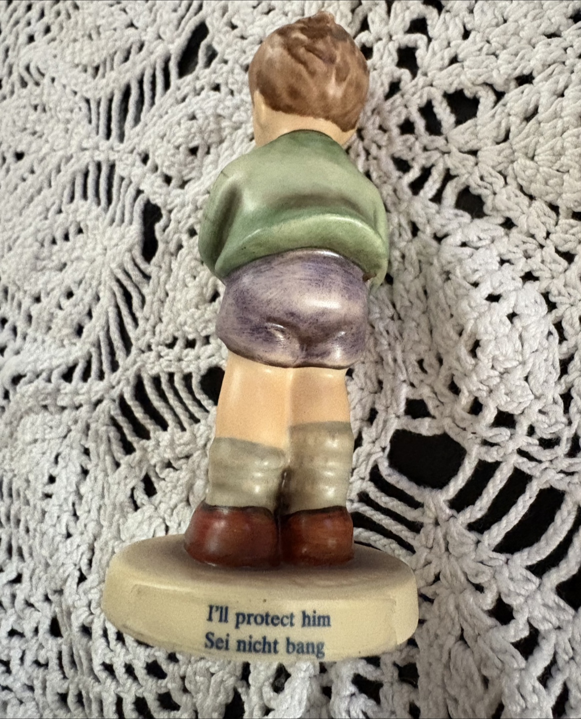 Vintage Goebel Hummel Figurine - Boy With Lamb - photo 3