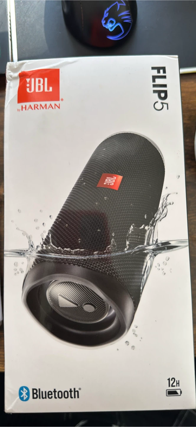JBL Flip 5 Bluetooth Speaker - Black