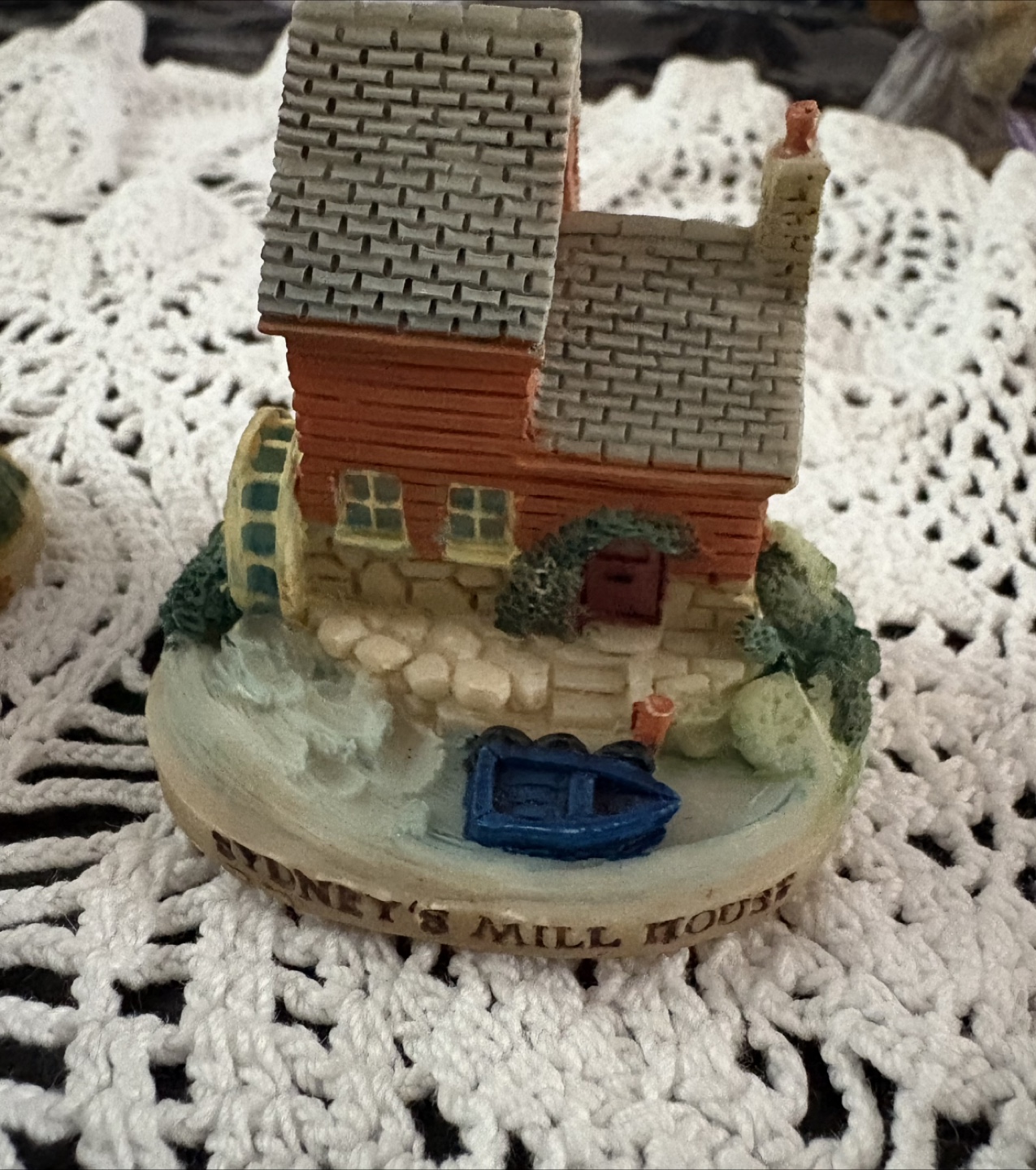 Vintage Lyons Tetley Miniature Houses