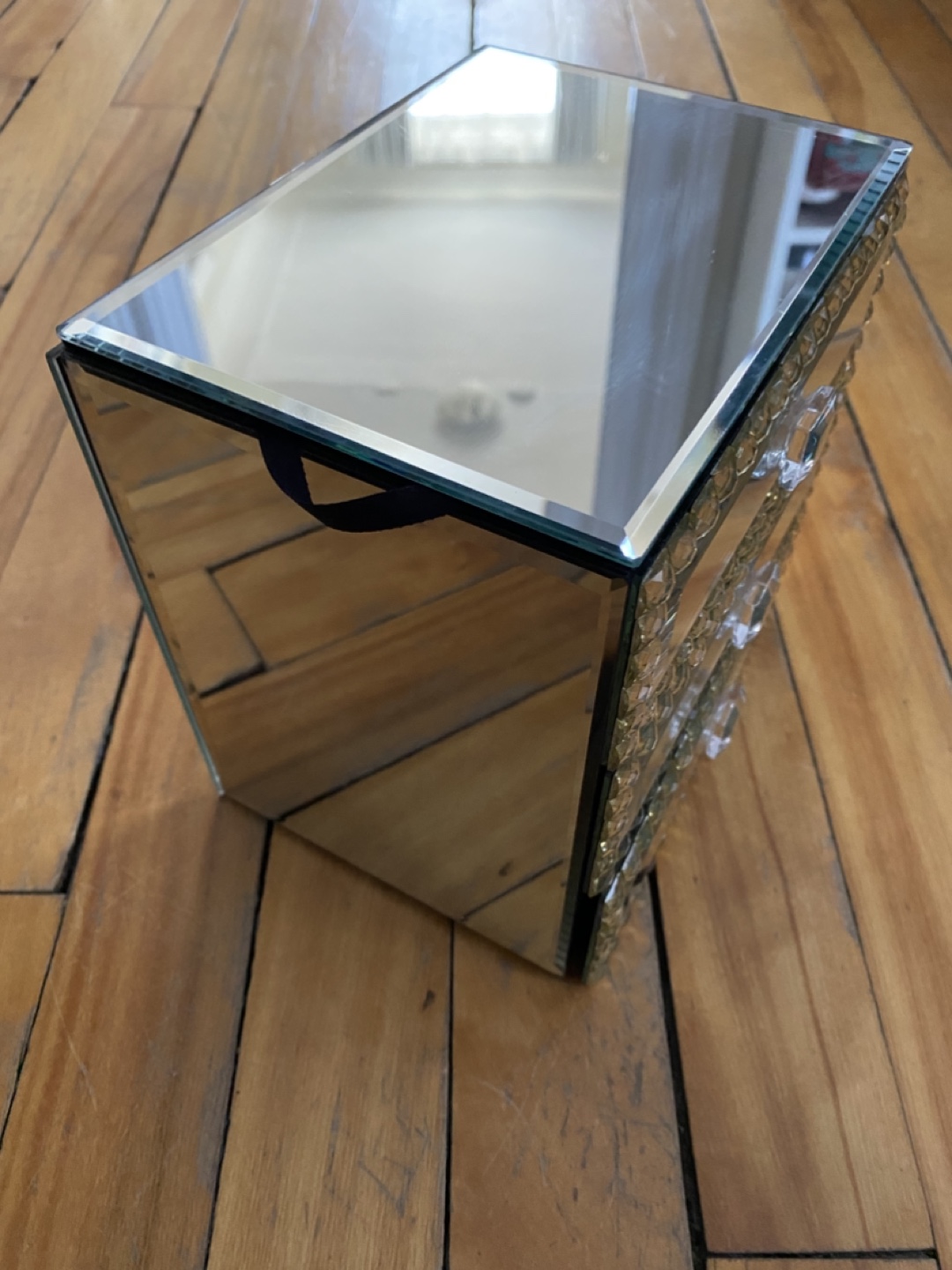 Mirrored Jewellery Box with 3 Drawers - photo 5