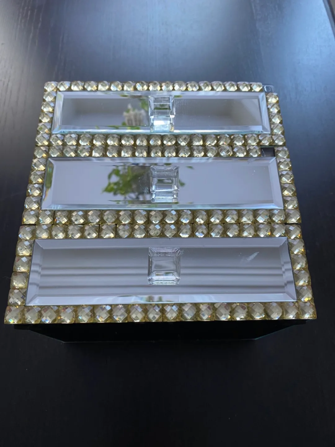 Mirrored Jewellery Box with 3 Drawers image indicator(8)