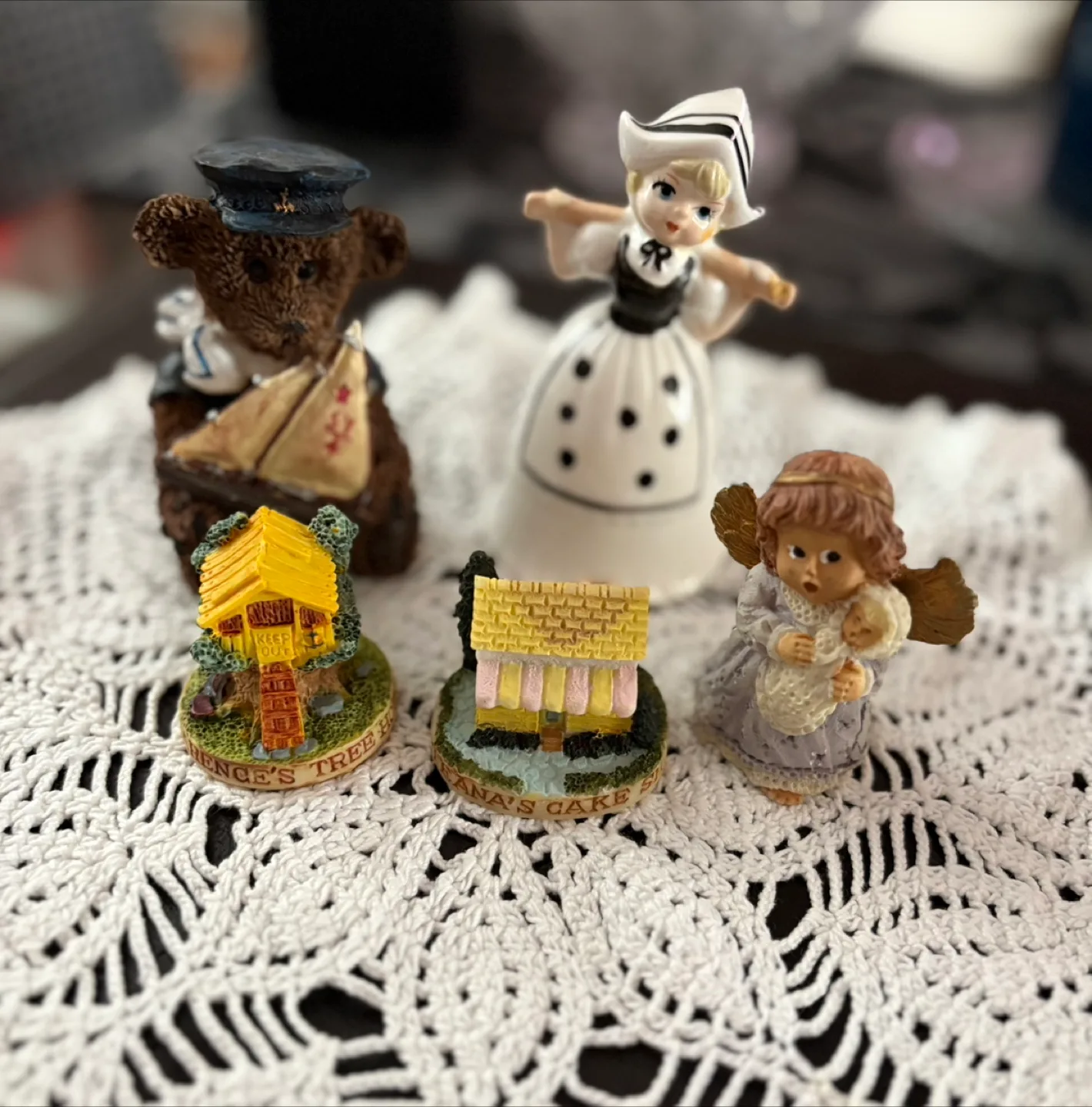 Vintage Set-5 Charming  Figurines thumbnail