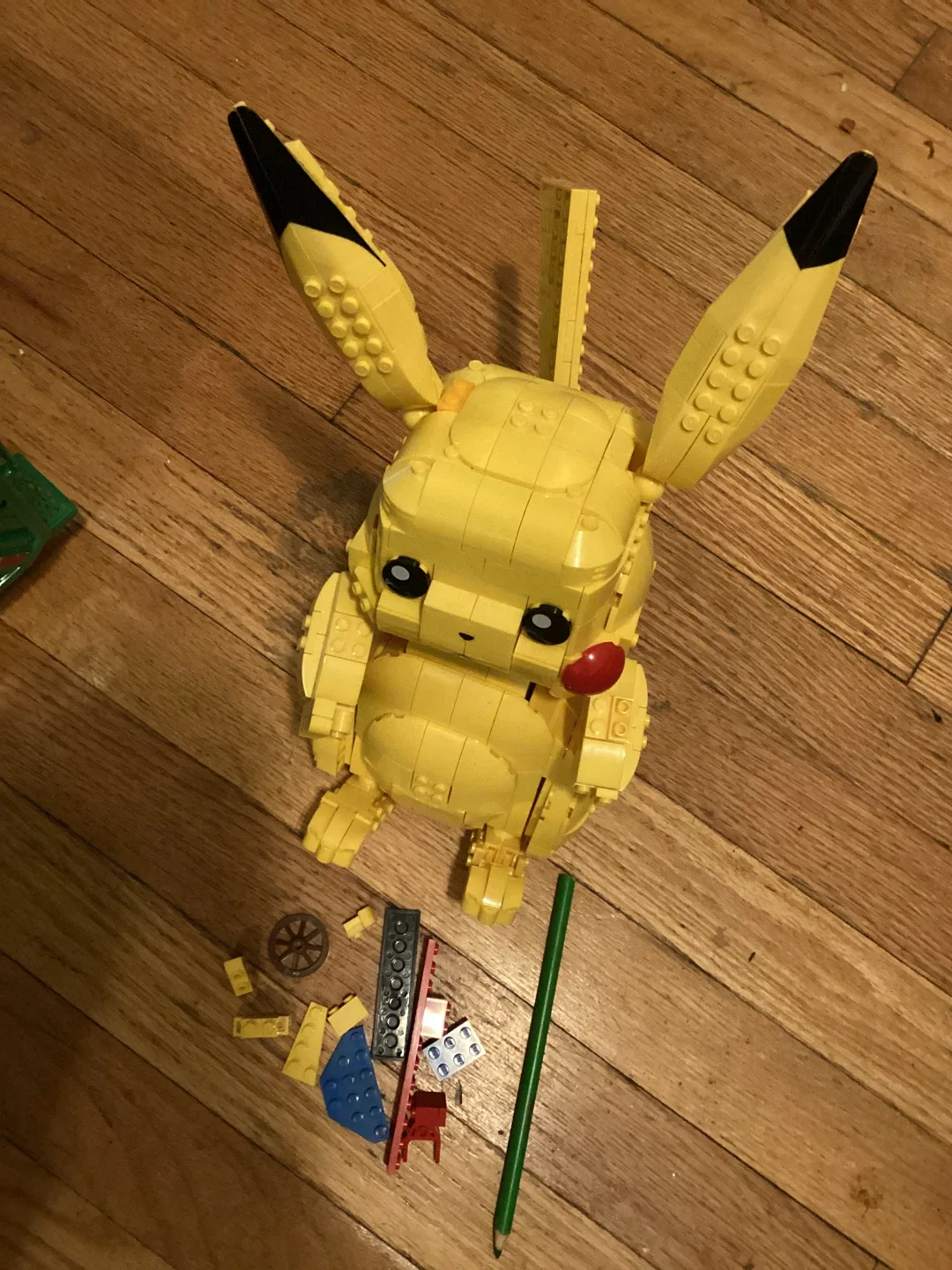 LEGO Pikachu Model Kit AS IS thumbnail