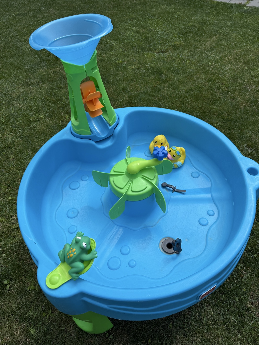 Step2 Duck Dive Water Table - photo 2