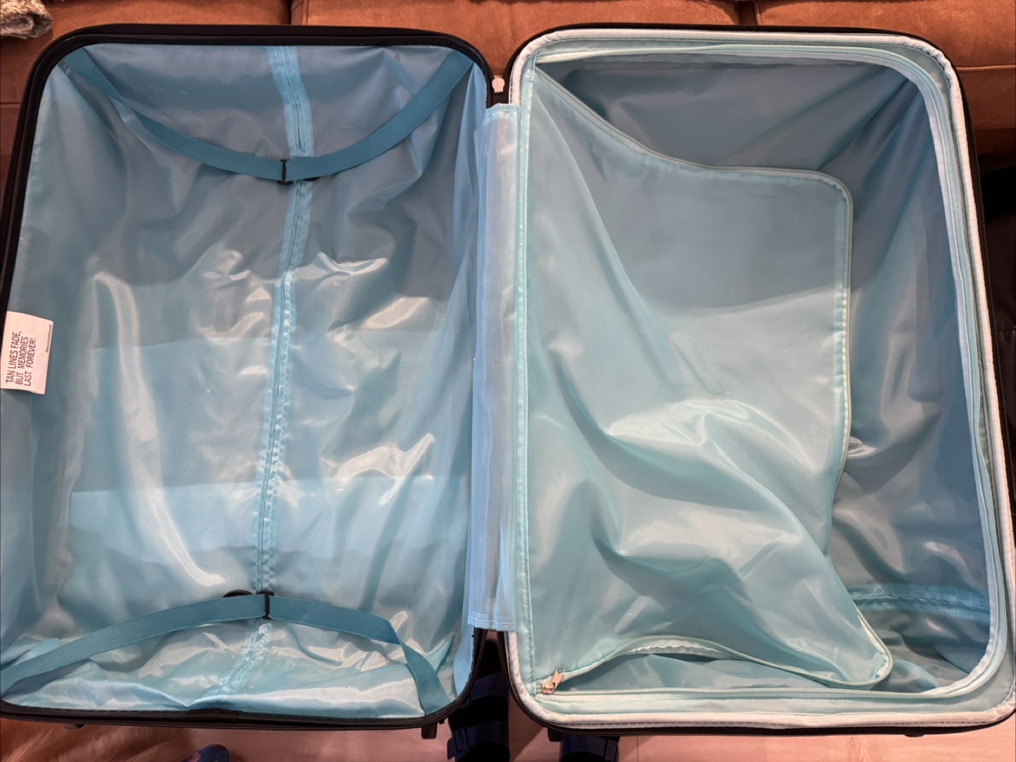 London Print Hard Shell Suitcase - photo 2