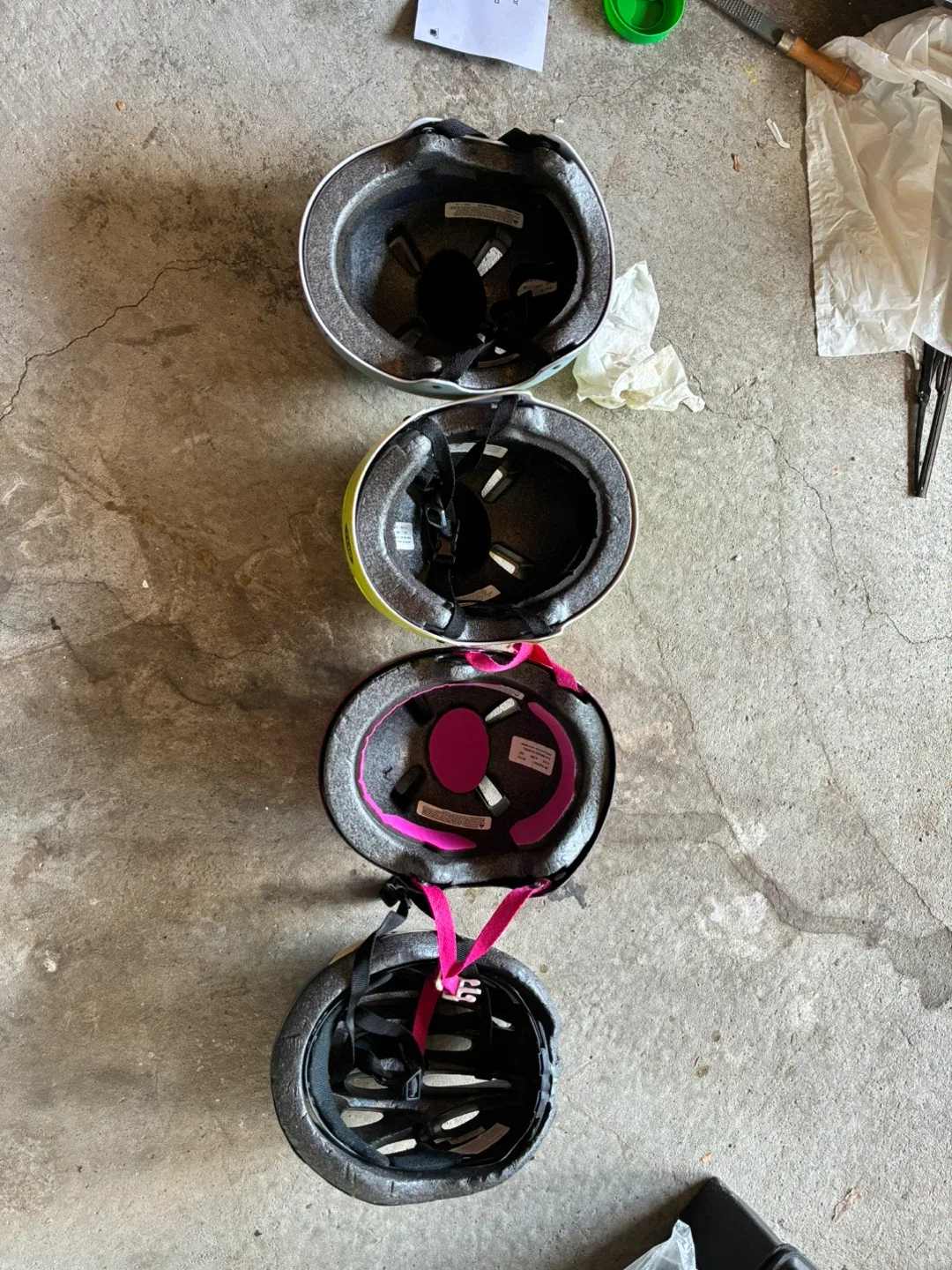 Helmets - Assorted Colours image indicator(2)