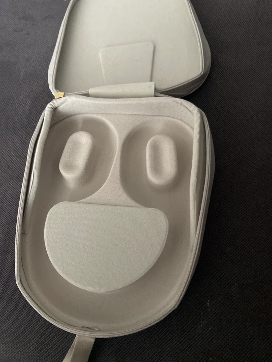 Headphone Carrying Case - Grey thumbnail