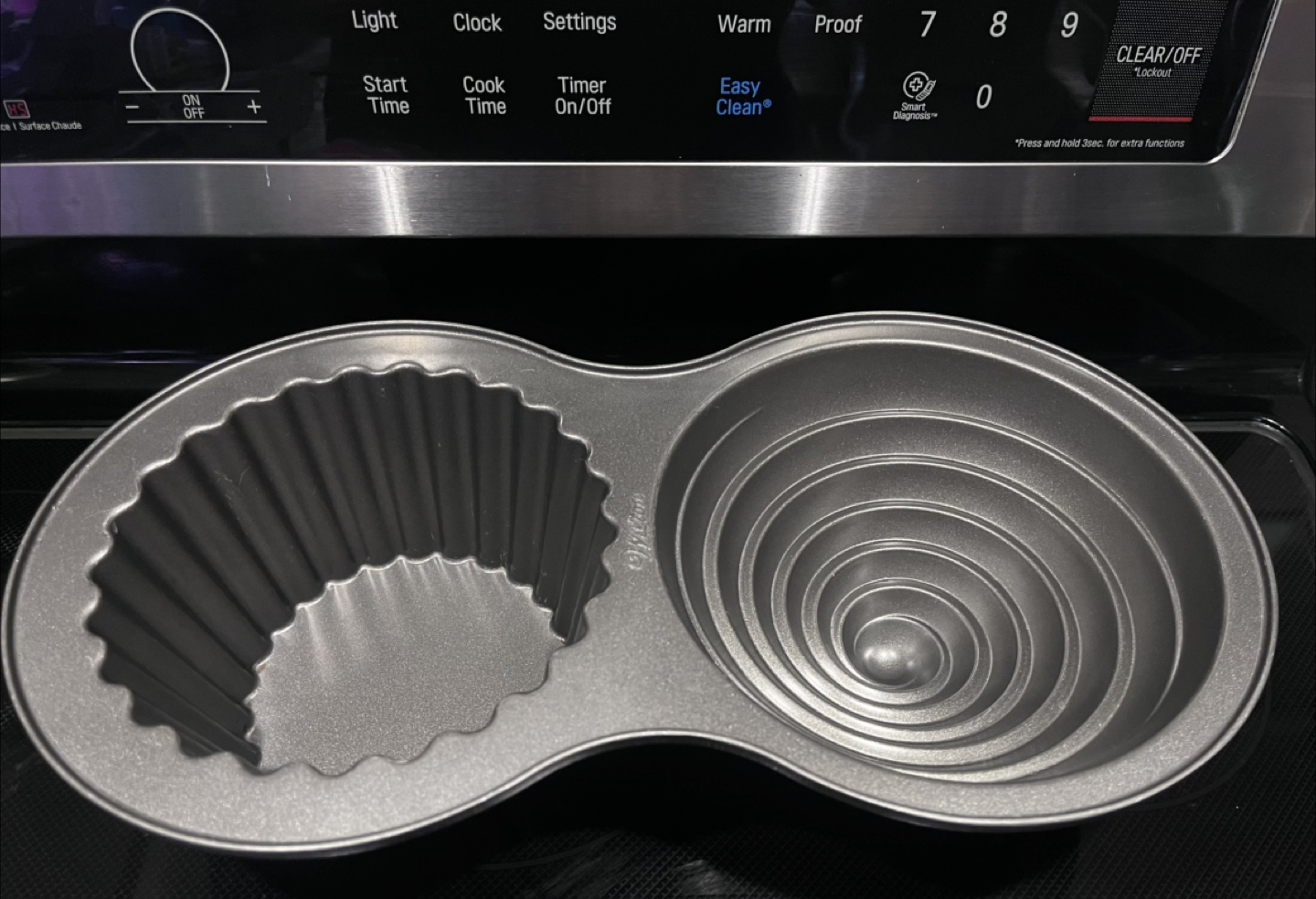 Wilton Giant Cupcake Pan