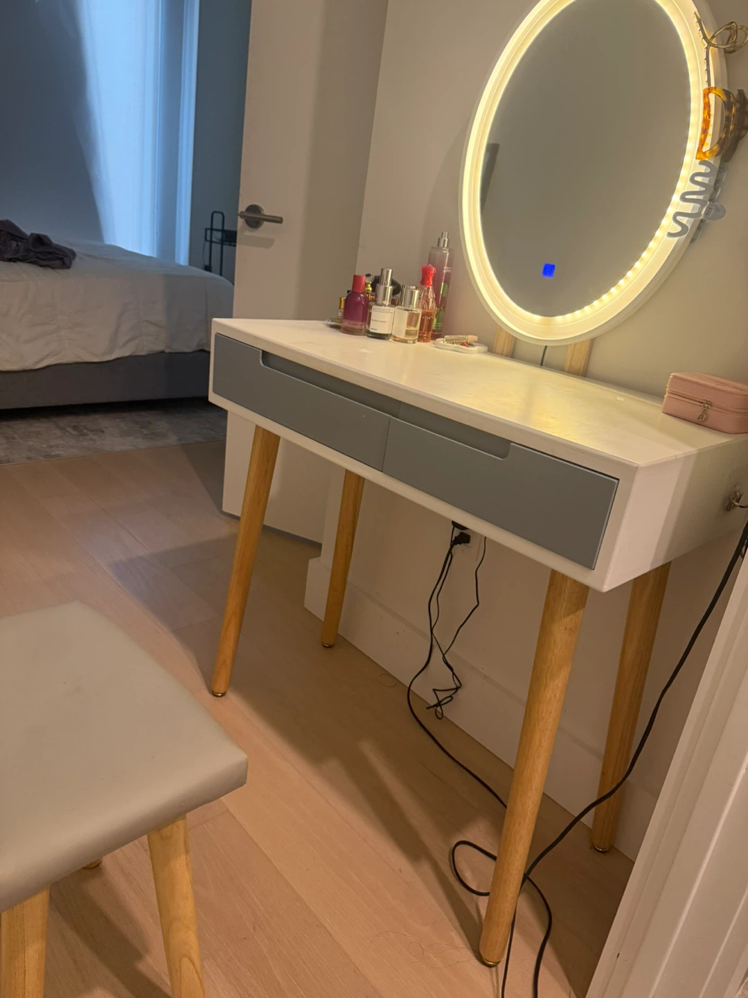 Vanity Table with Lighted Mirror & Stool