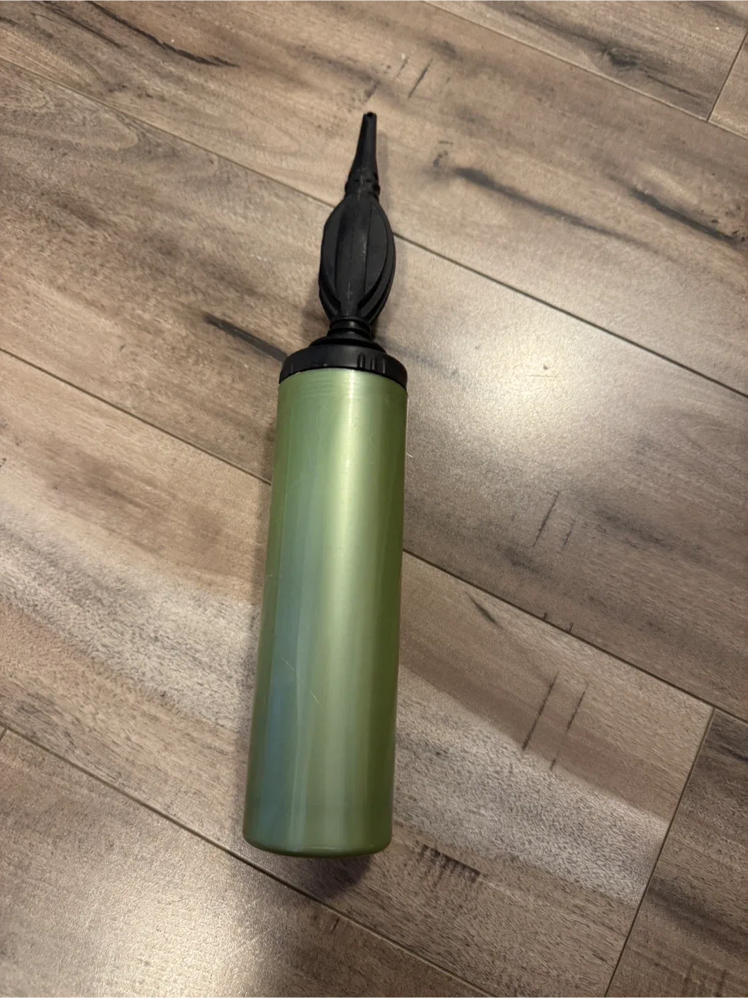 Green Balloon Hand Pump