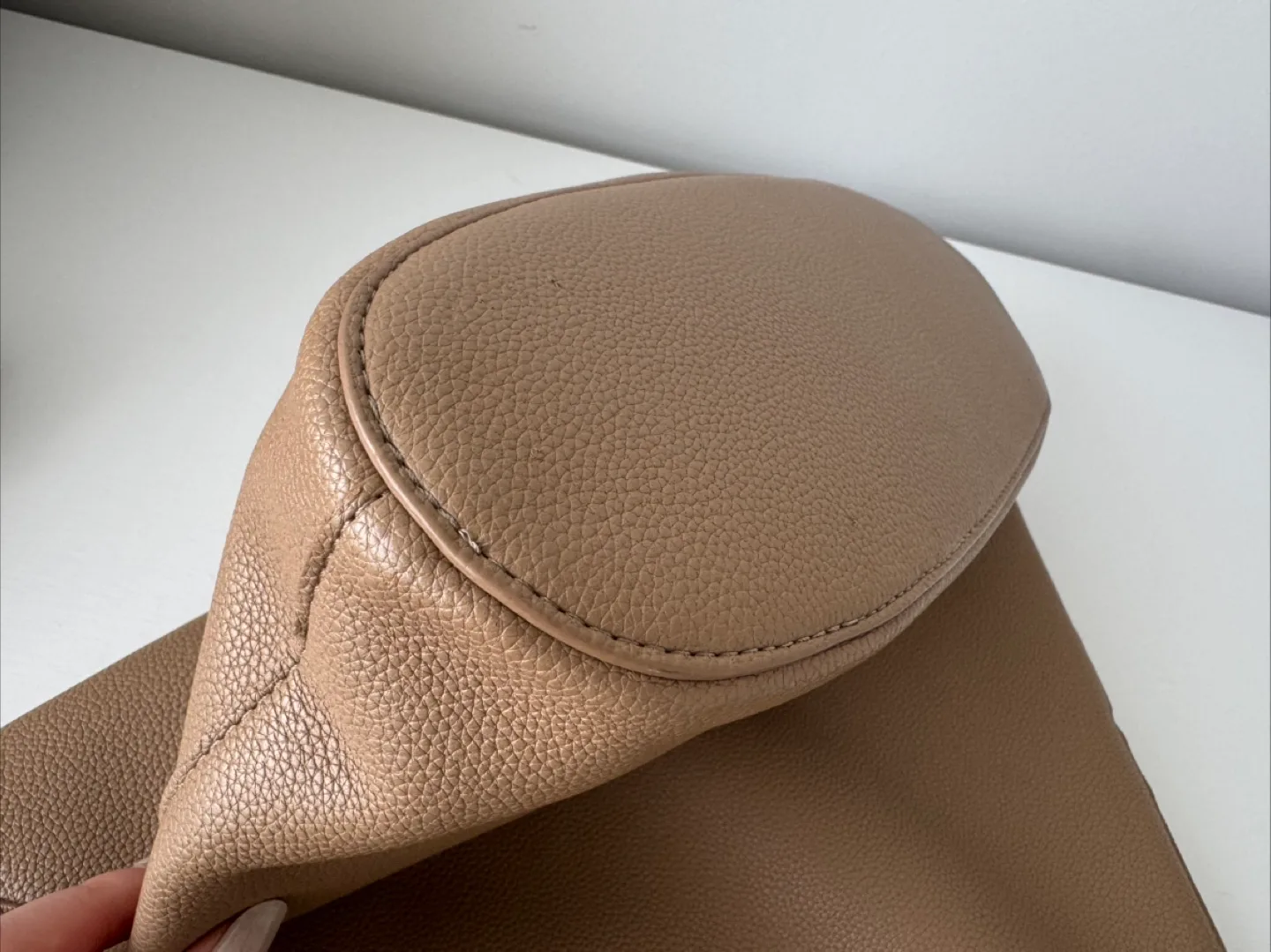 Beige Tote image indicator(5)